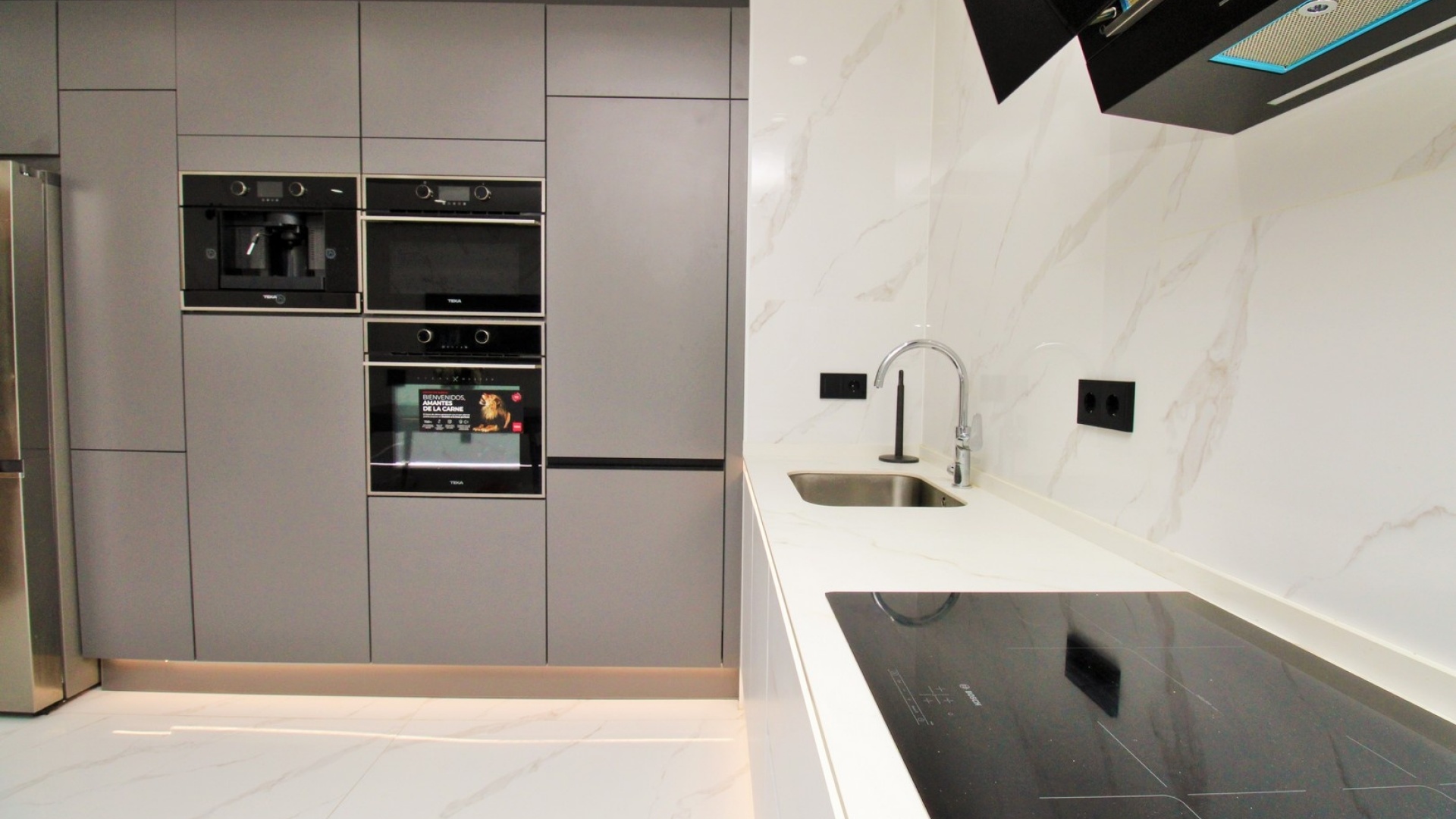 Återförsäljning - Lägenhet - Torrevieja - Beachside Torrevieja