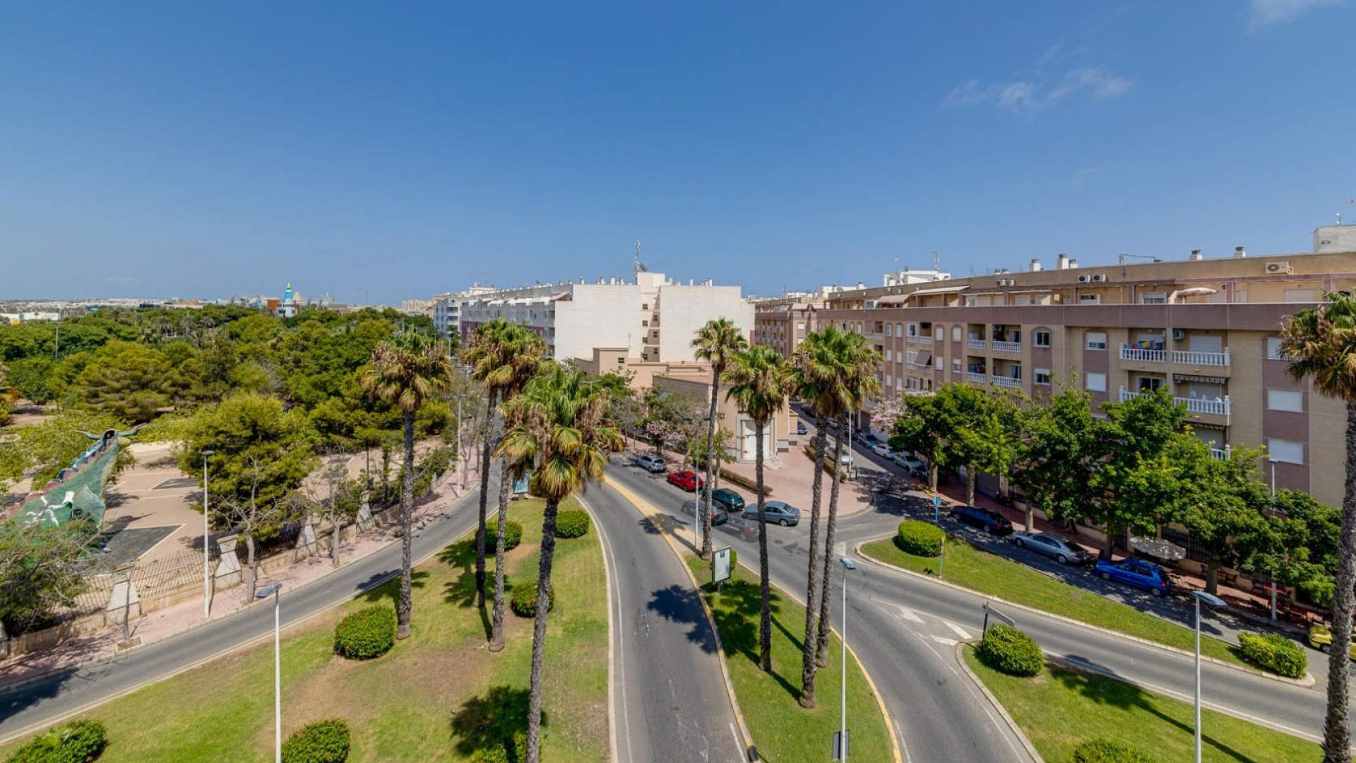 Återförsäljning - Lägenhet - Torrevieja - Beachside Torrevieja