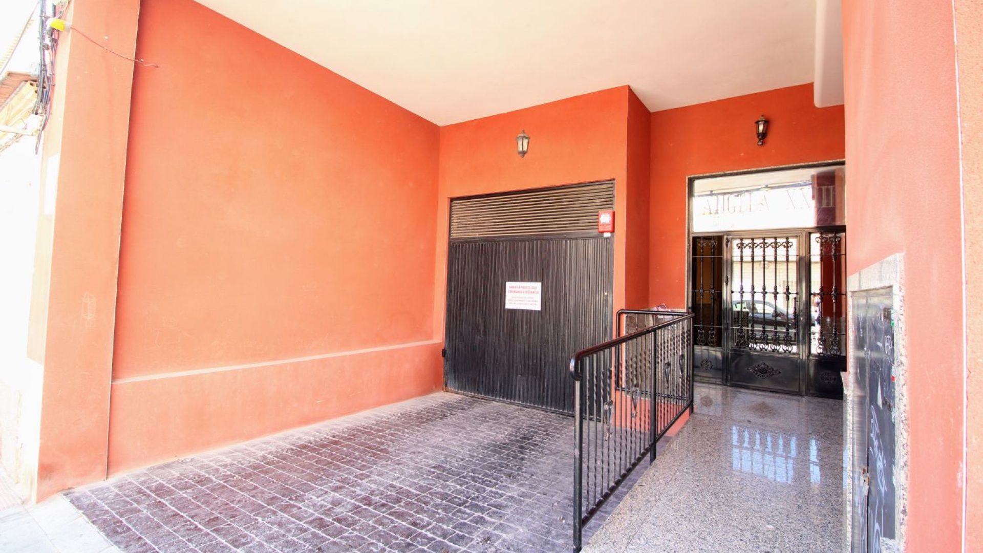 Återförsäljning - Lägenhet - Torrevieja - Beachside Torrevieja