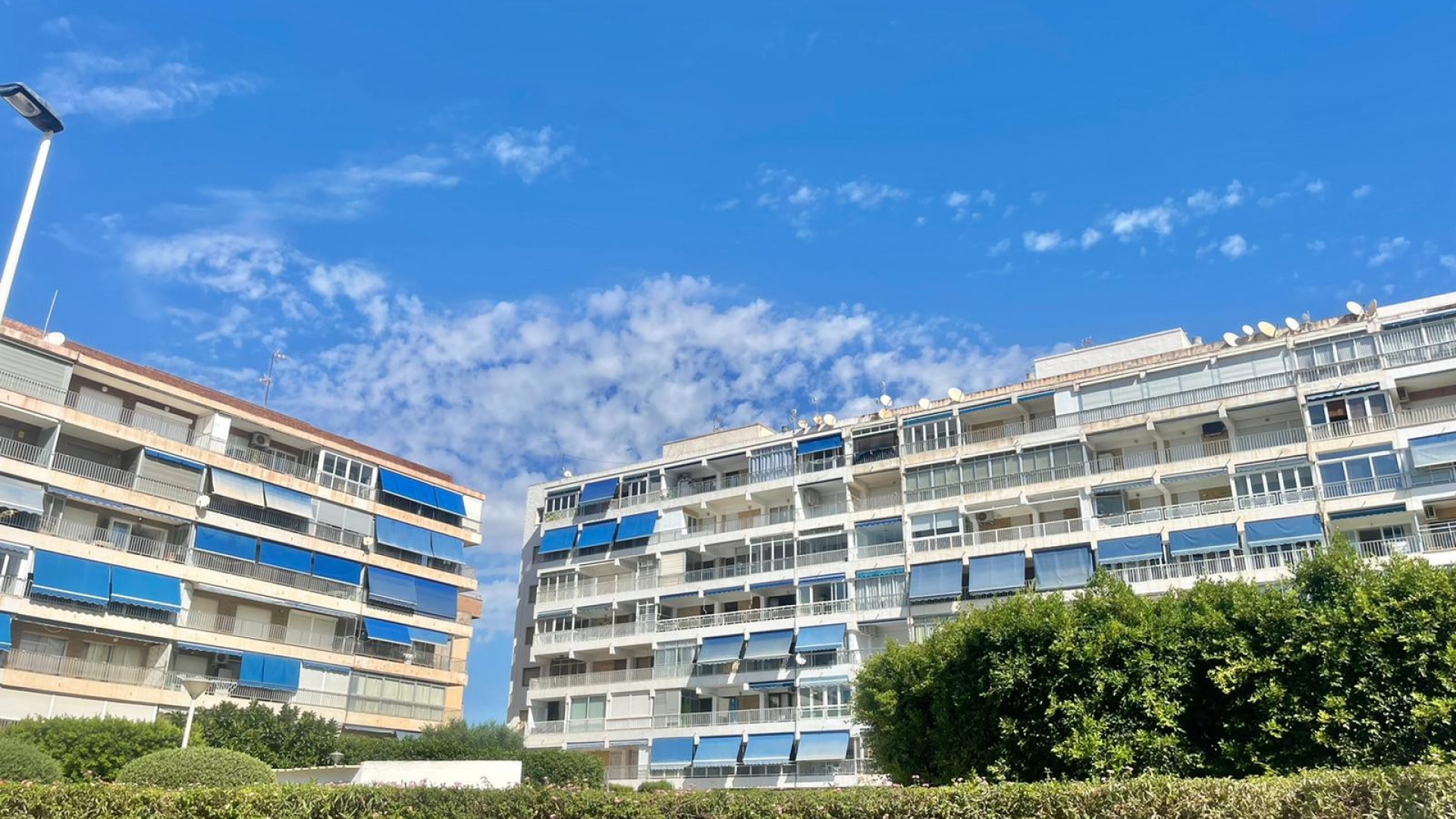 Återförsäljning - Lägenhet - Torrevieja - Beachside Torrevieja
