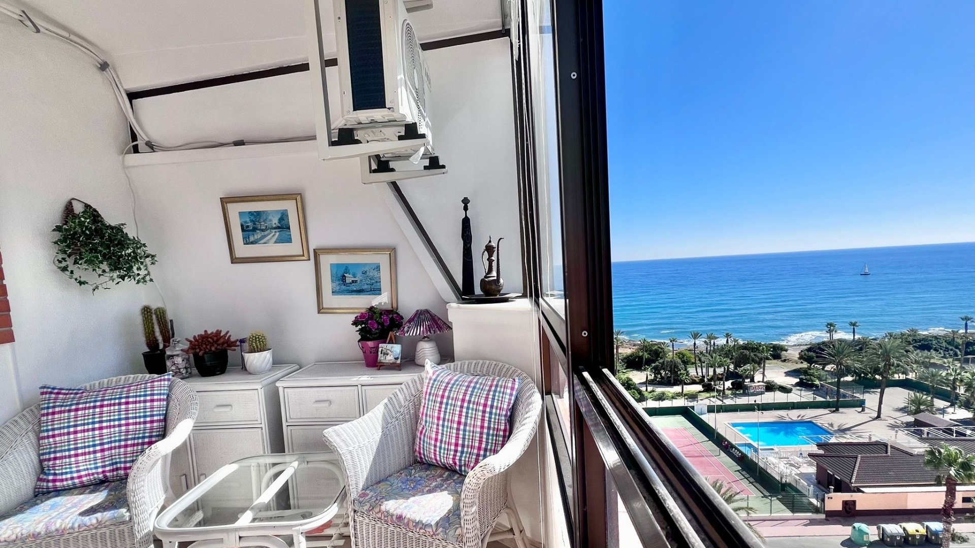 Återförsäljning - Lägenhet - Torrevieja - Cabo Cervera
