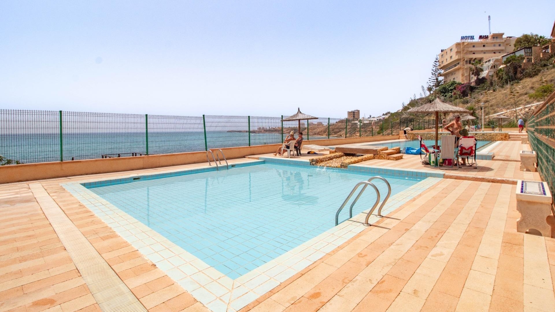 Återförsäljning - Lägenhet - Torrevieja - Cabo Cervera