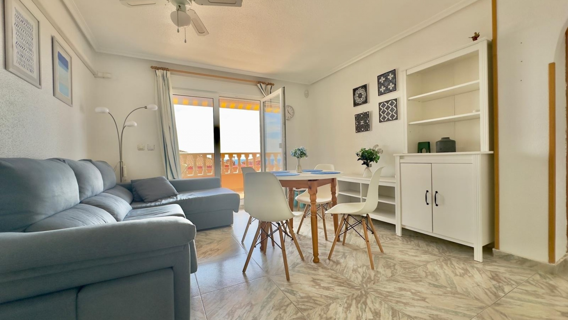 Återförsäljning - Lägenhet - Torrevieja - Cabo Cervera