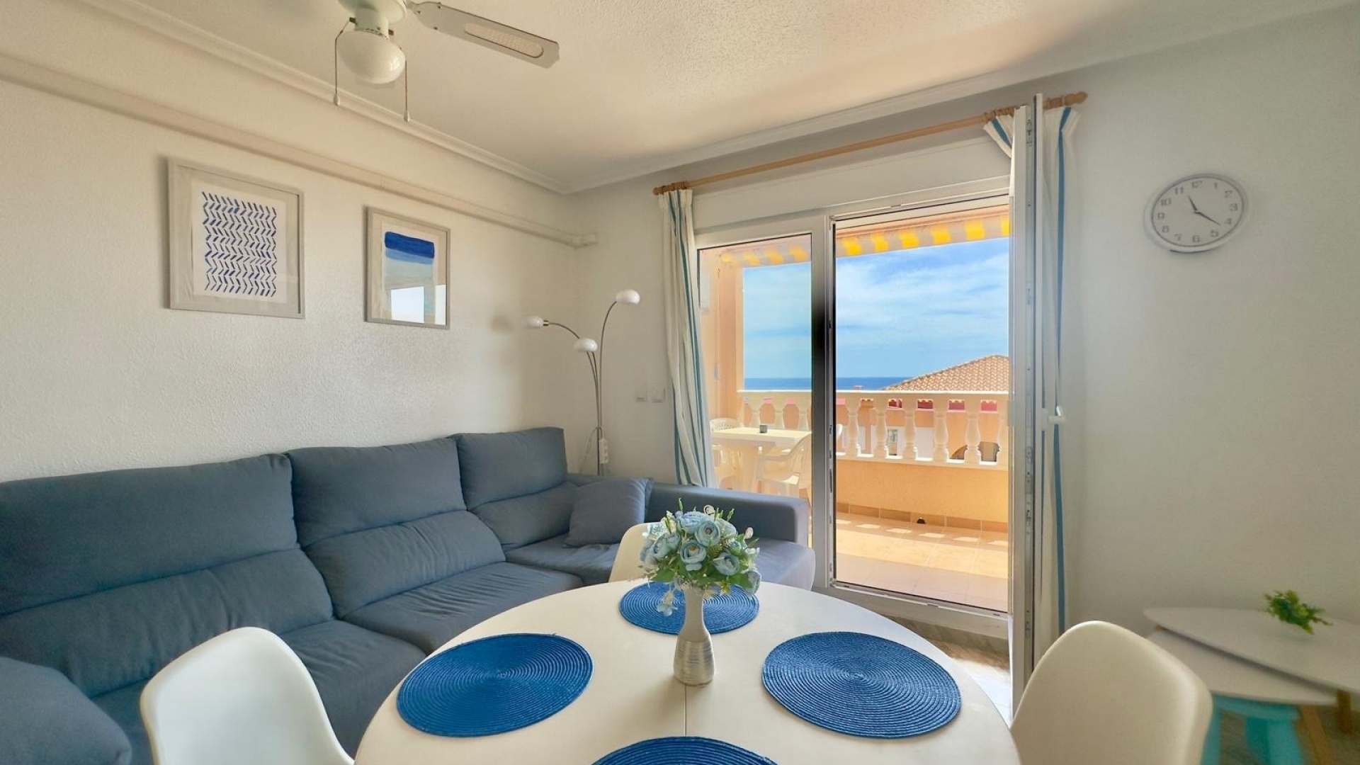 Återförsäljning - Lägenhet - Torrevieja - Cabo Cervera