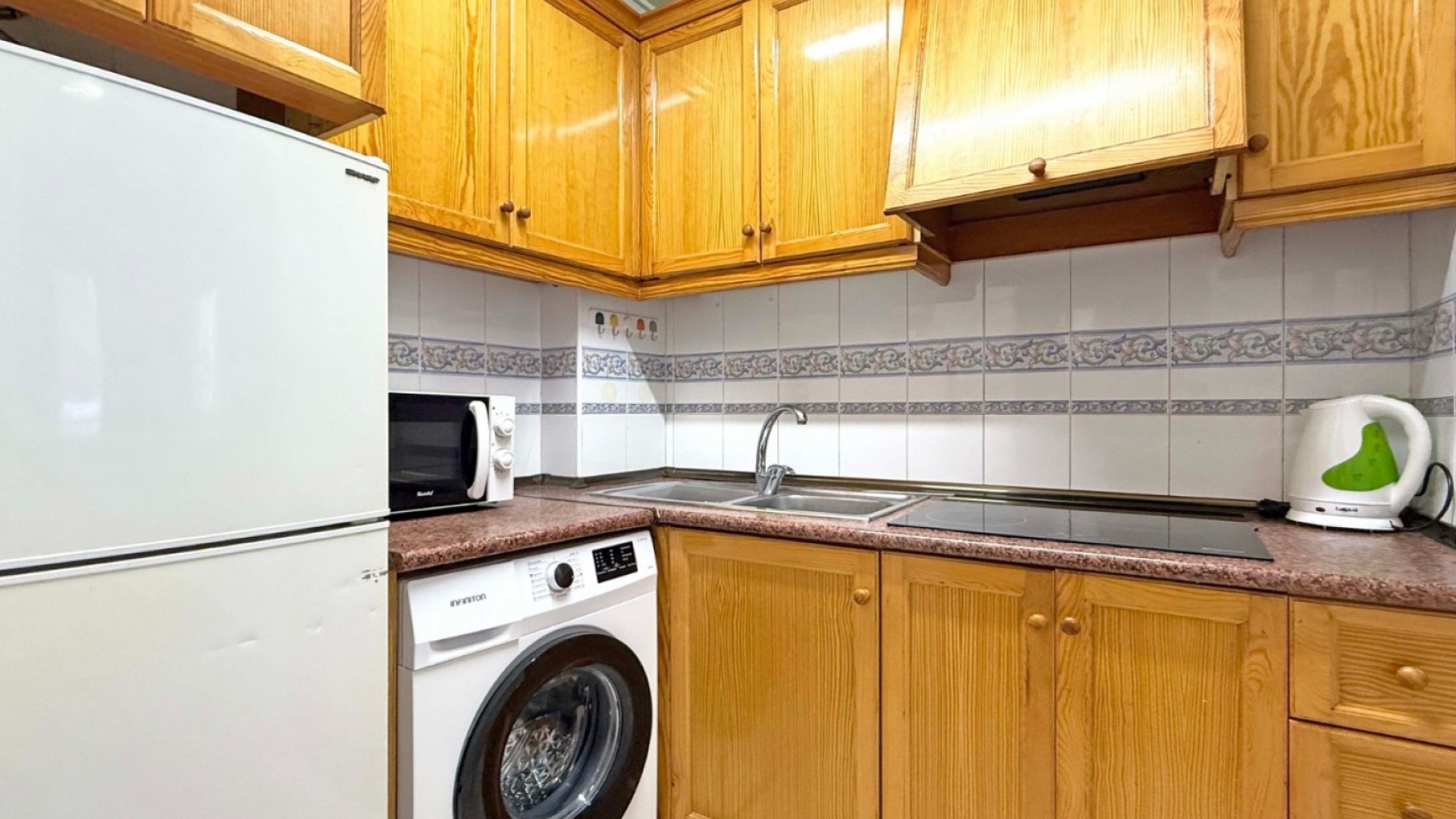 Återförsäljning - Lägenhet - Torrevieja - El Acequión - Los Náufragos