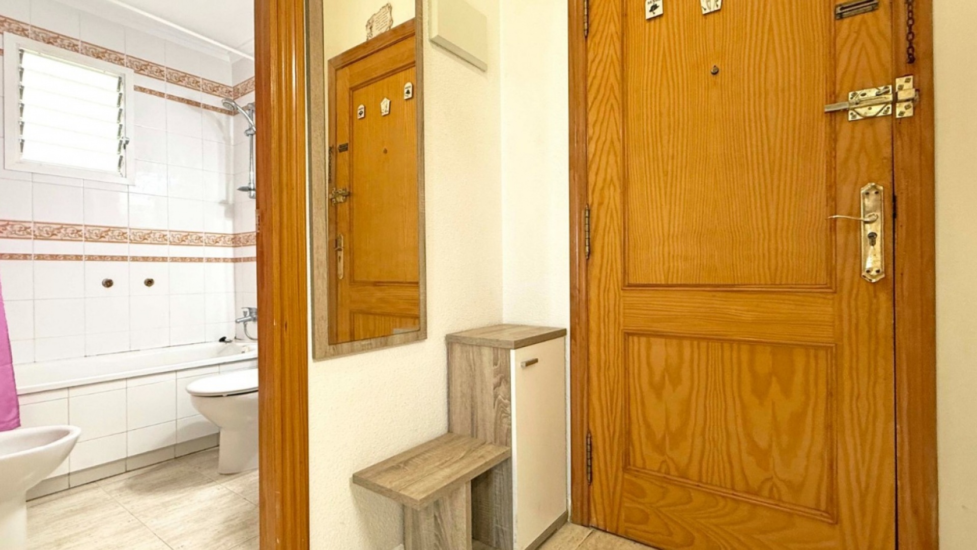 Återförsäljning - Lägenhet - Torrevieja - El Acequión - Los Náufragos