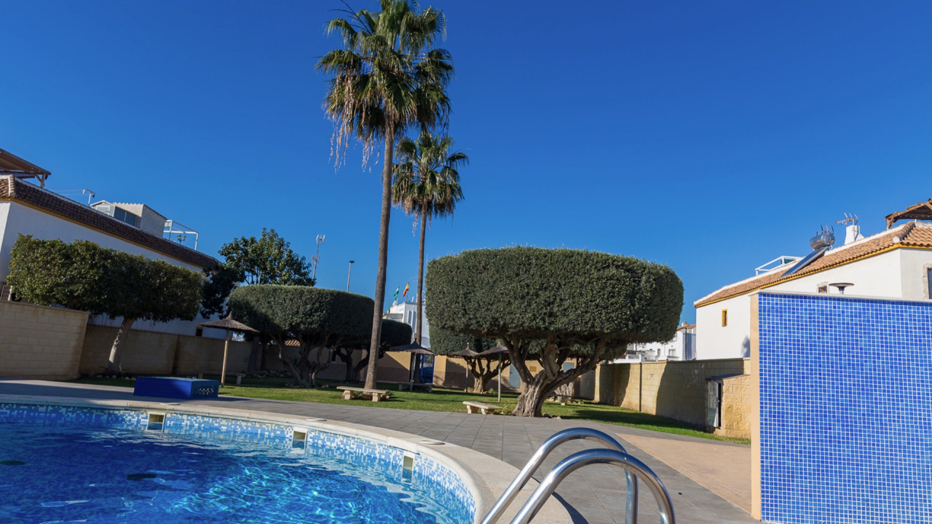 Återförsäljning - Lägenhet - Torrevieja - jardin del mar