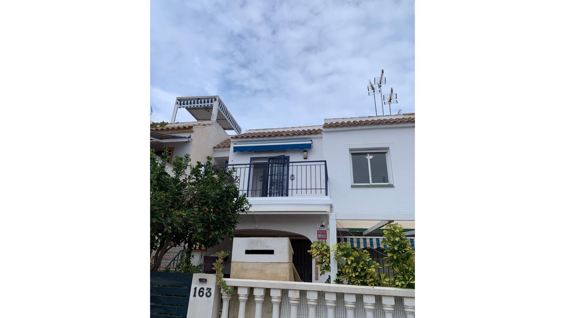 Återförsäljning - Lägenhet - Torrevieja - Jardin del Mar