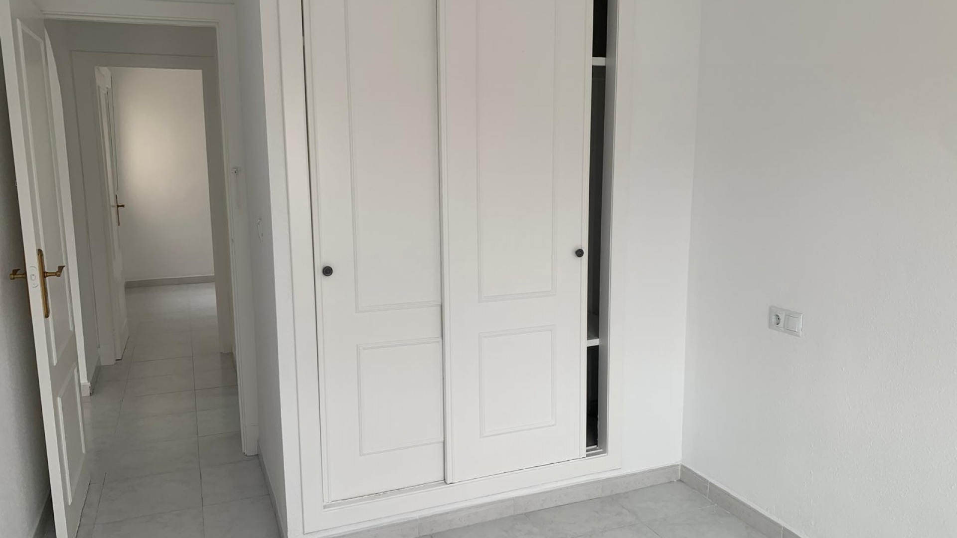 Återförsäljning - Lägenhet - Torrevieja - Jardin del Mar