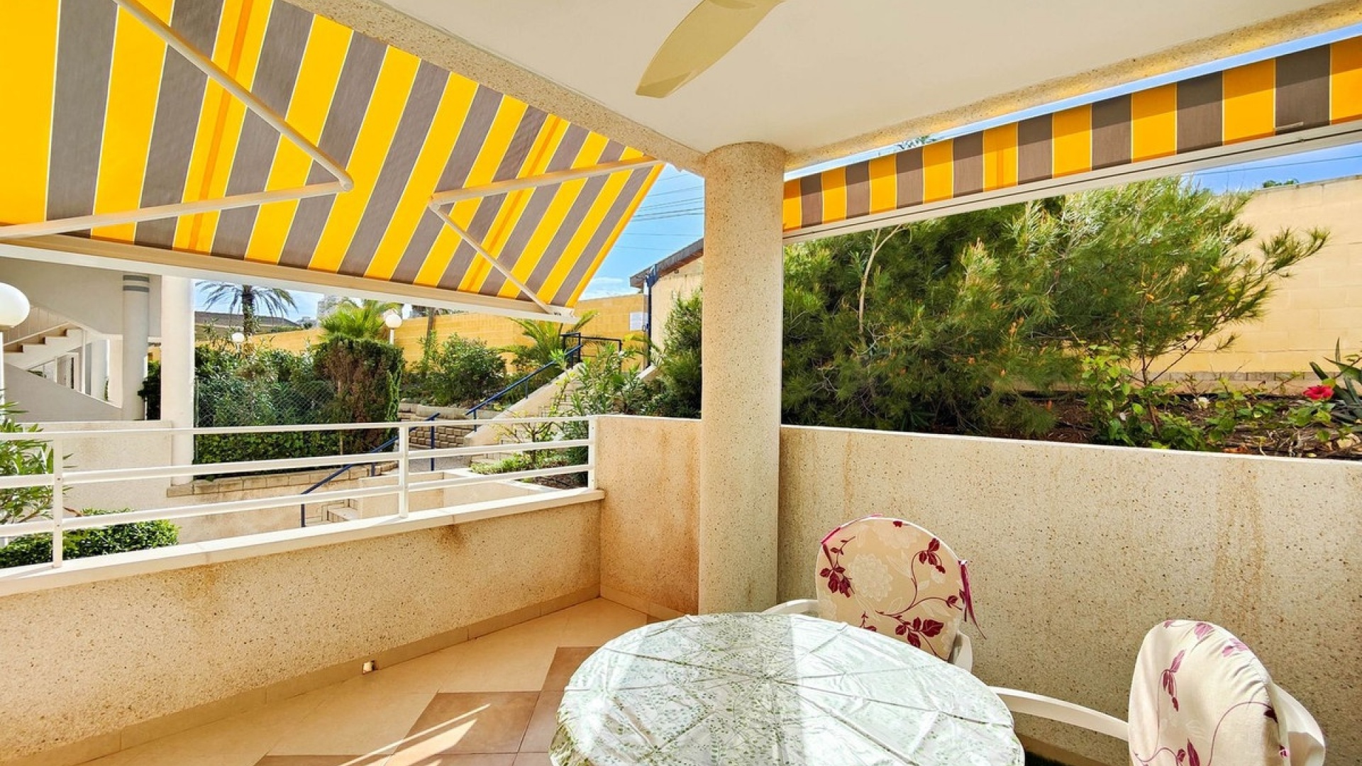 Återförsäljning - Lägenhet - Torrevieja - La Mata