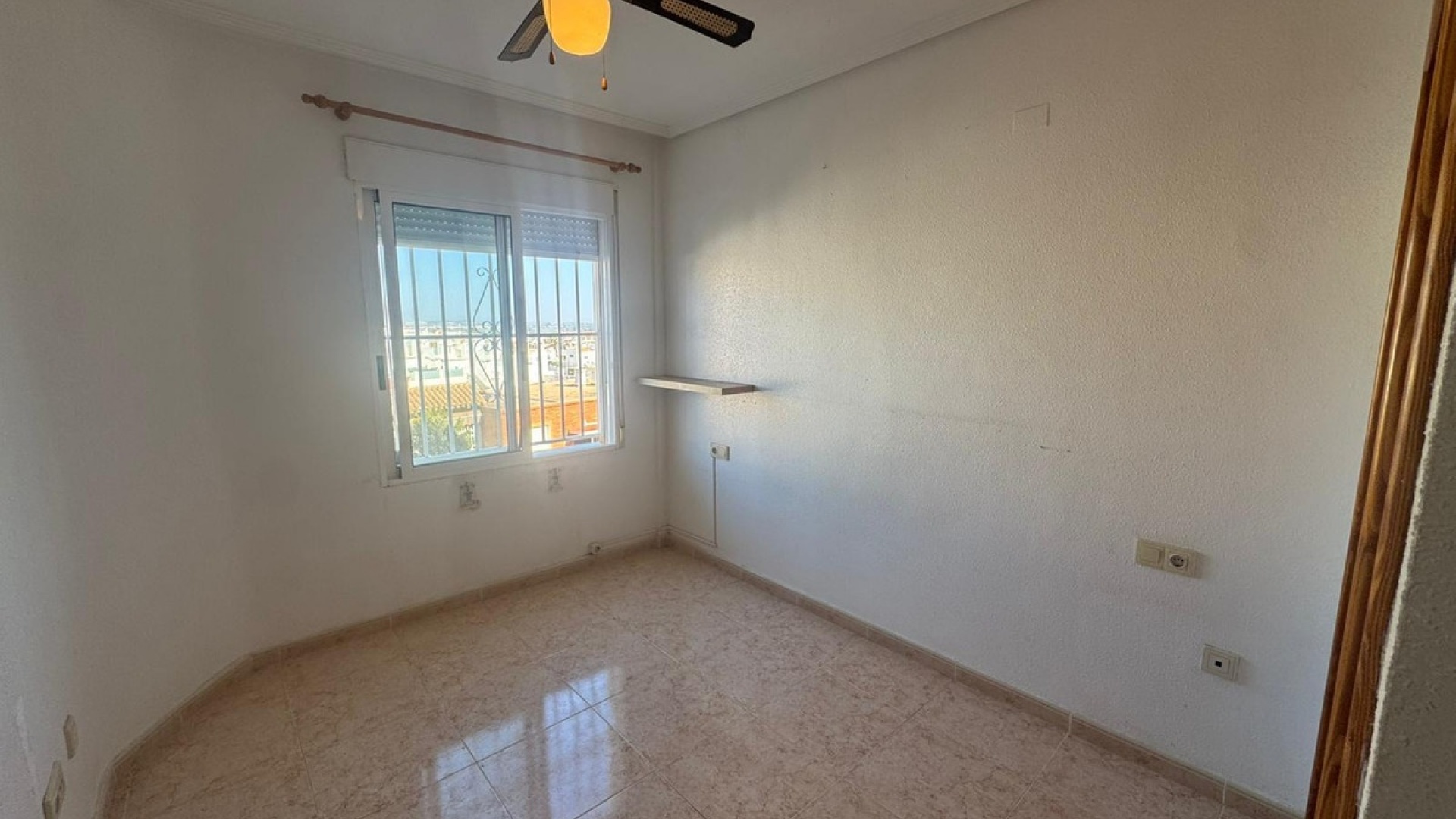 Återförsäljning - Lägenhet - Torrevieja - La Mata