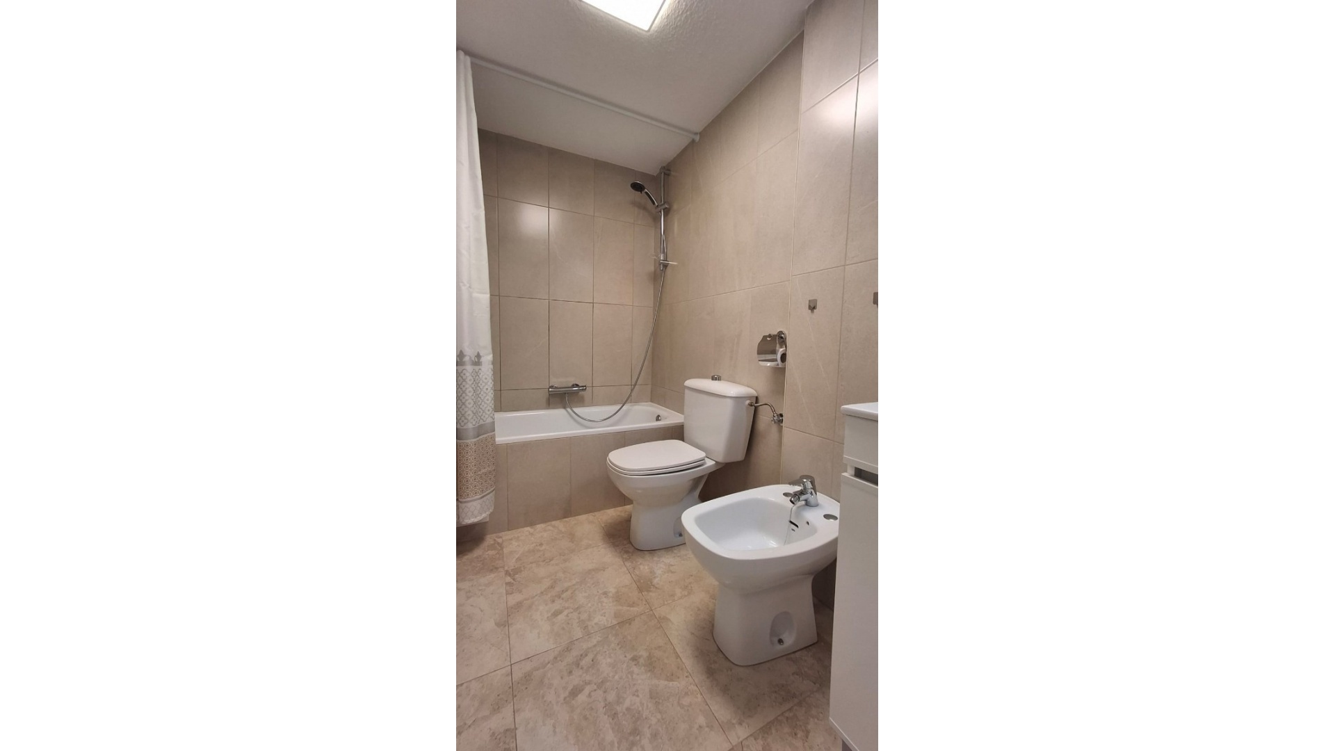 Återförsäljning - Lägenhet - Torrevieja - La Mata
