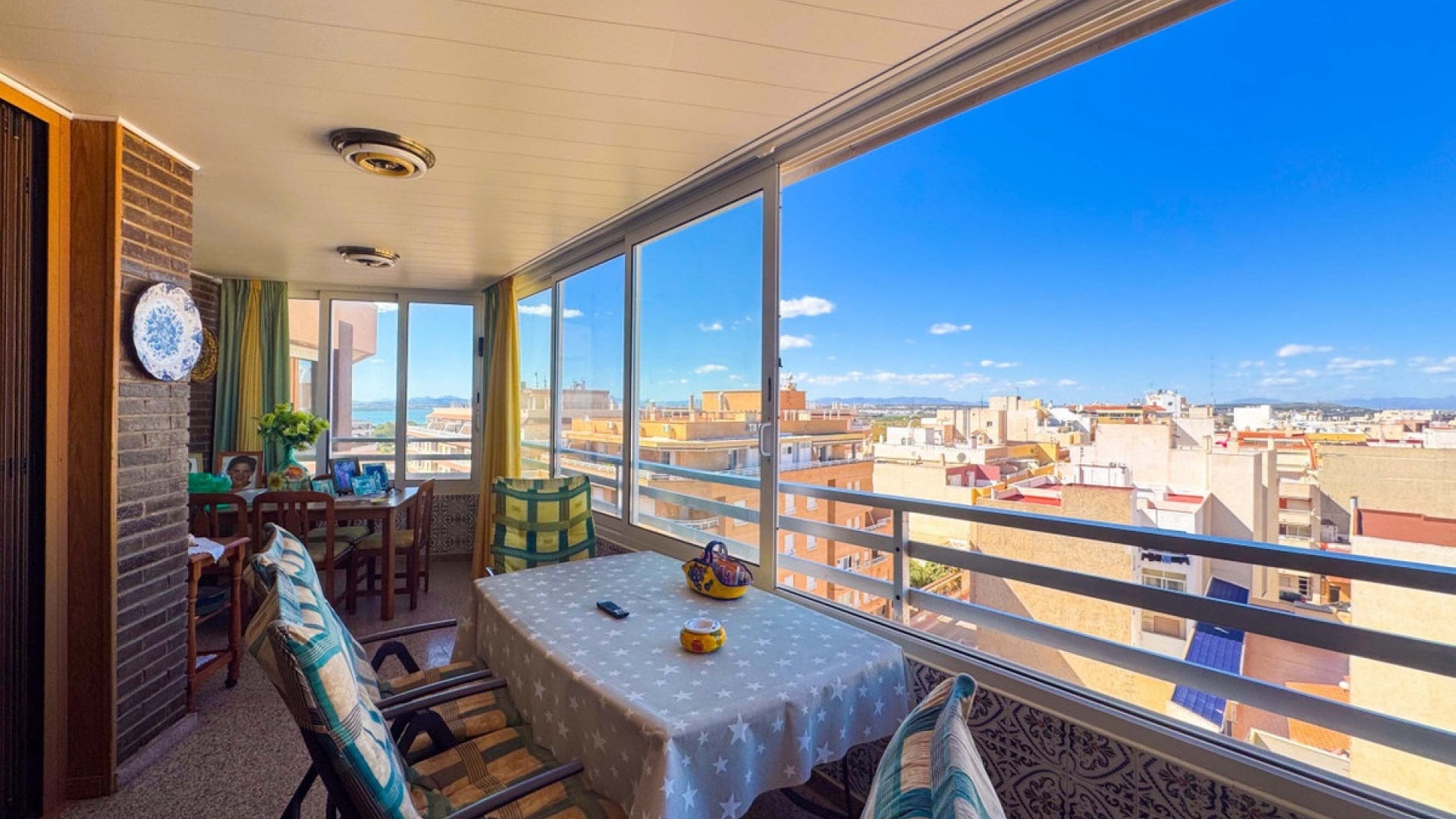 Återförsäljning - Lägenhet - Torrevieja - La Mata