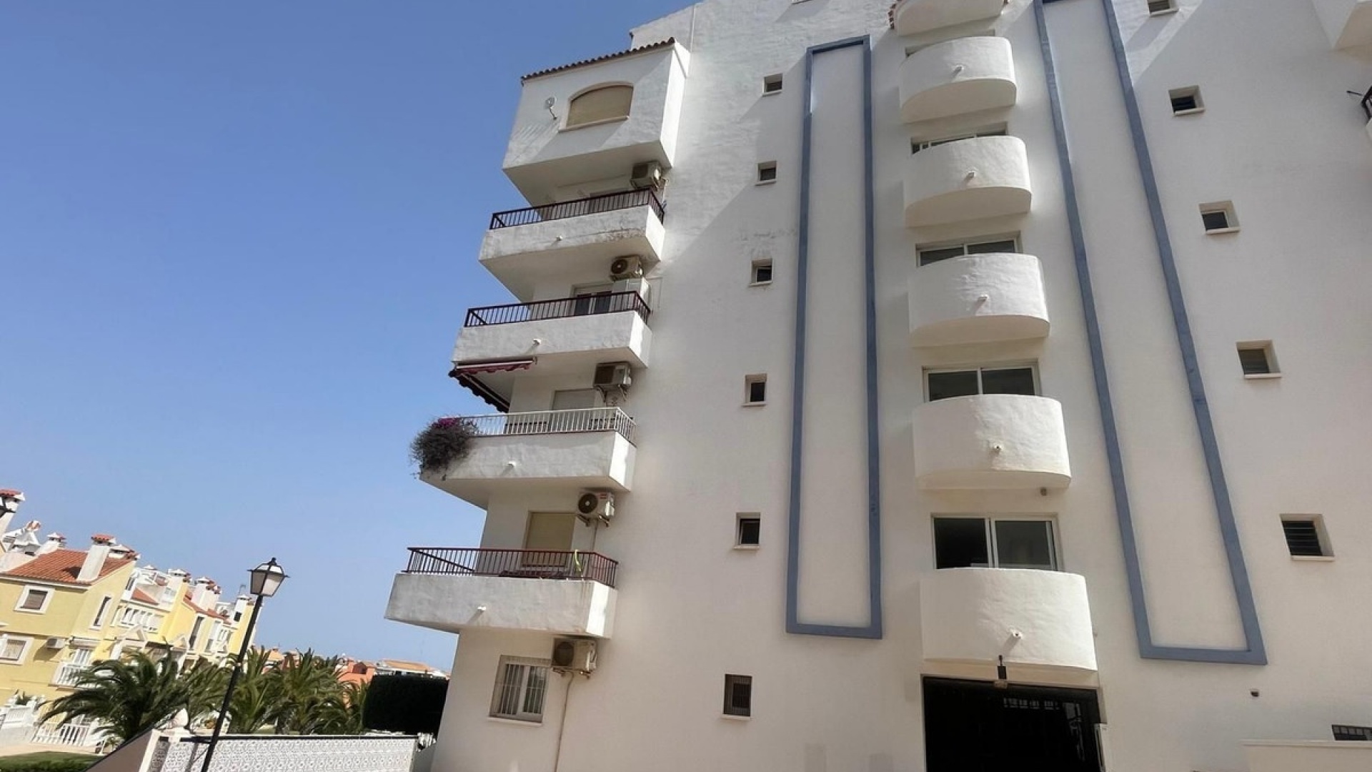 Återförsäljning - Lägenhet - Torrevieja - La Mata
