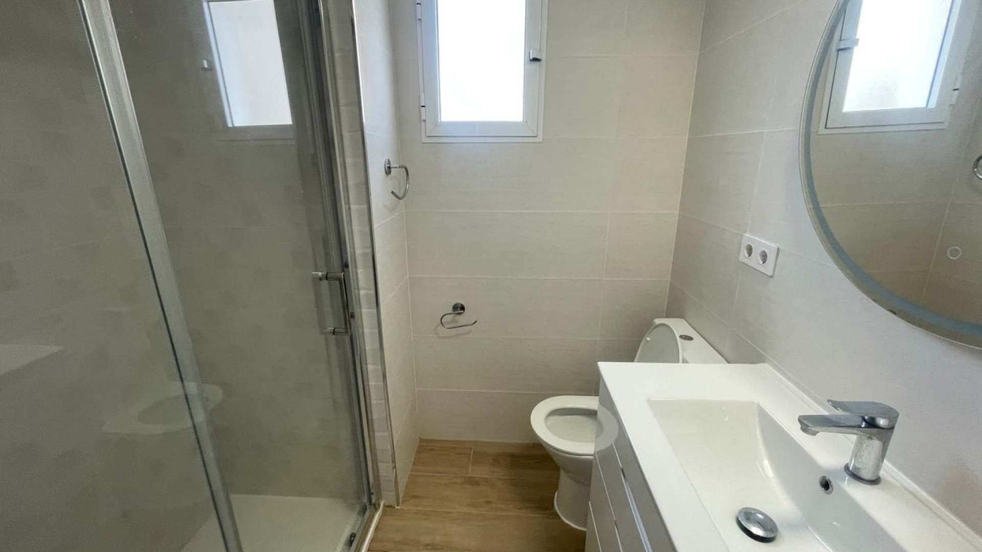 Återförsäljning - Lägenhet - Torrevieja - La Mata