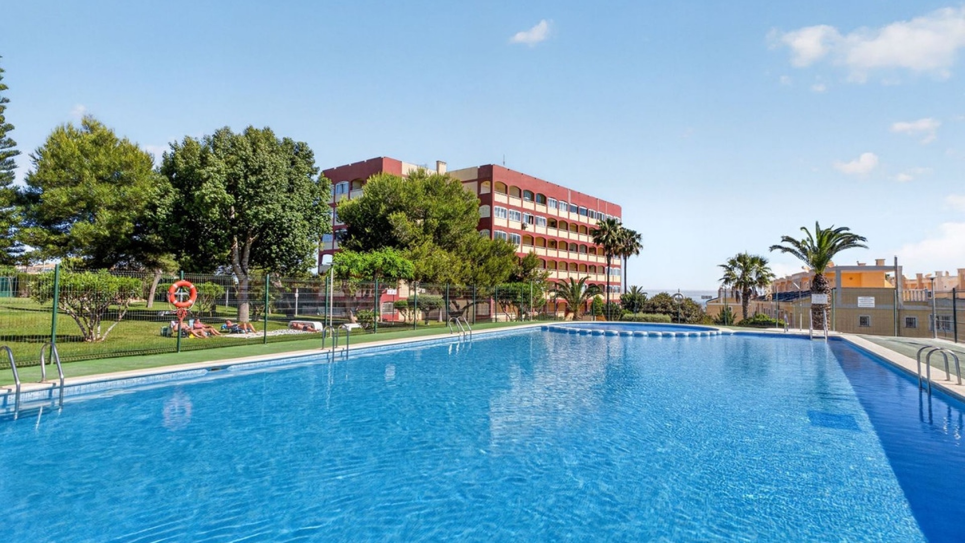 Återförsäljning - Lägenhet - Torrevieja - La Mata