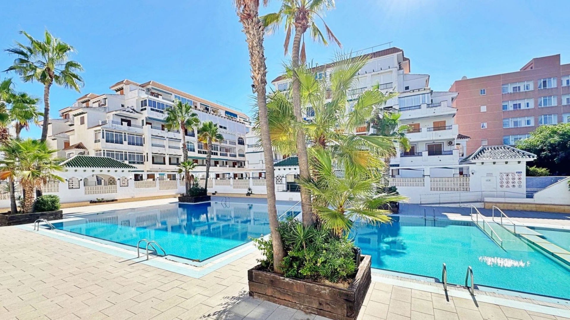 Återförsäljning - Lägenhet - Torrevieja - La Mata