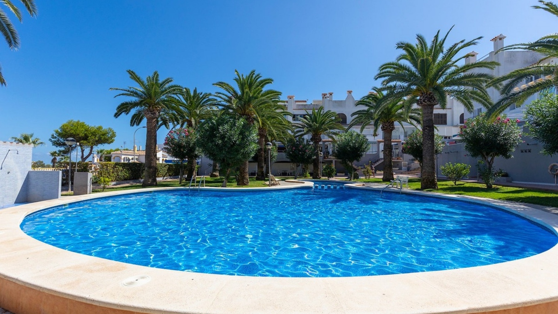Återförsäljning - Lägenhet - Torrevieja - La Mata