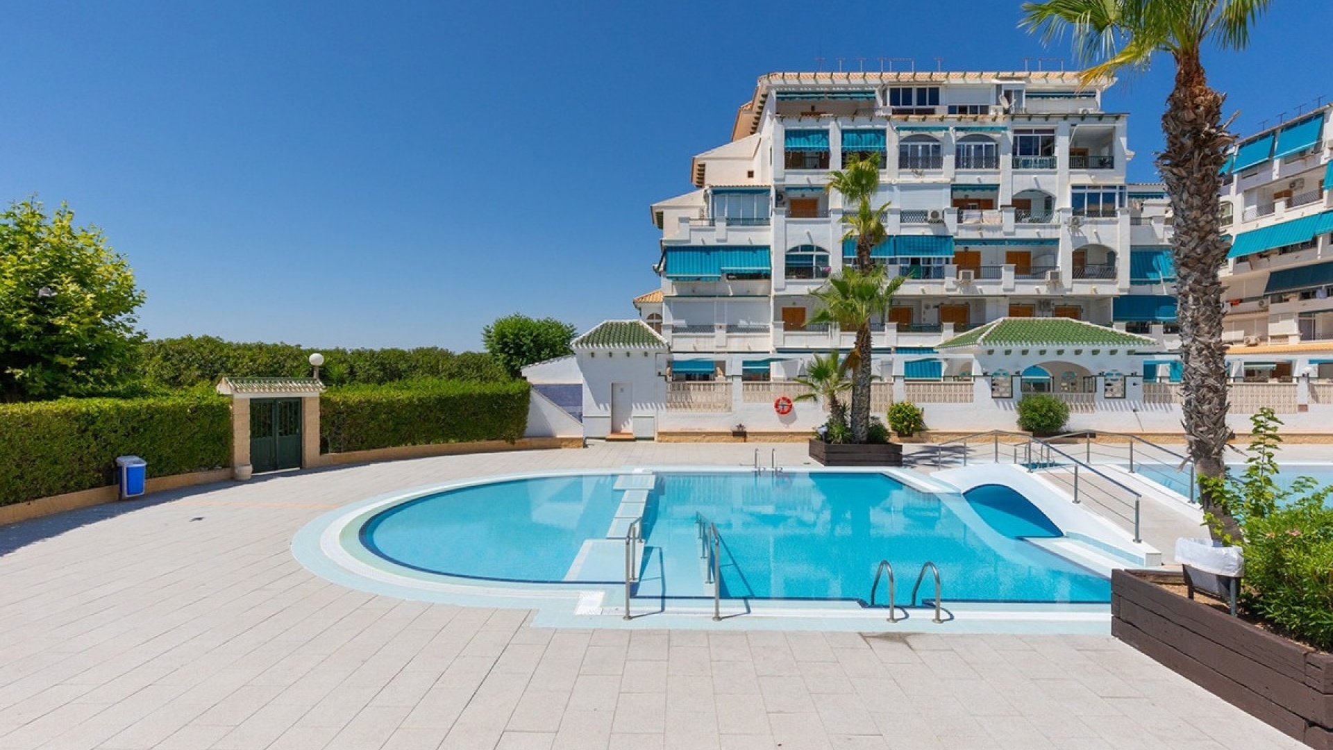 Återförsäljning - Lägenhet - Torrevieja - La Mata