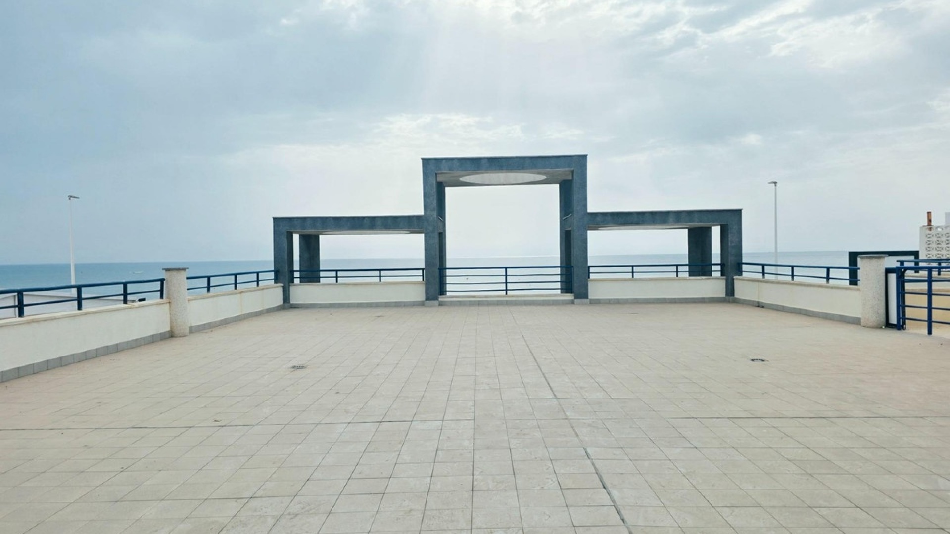 Återförsäljning - Lägenhet - Torrevieja - La Mata