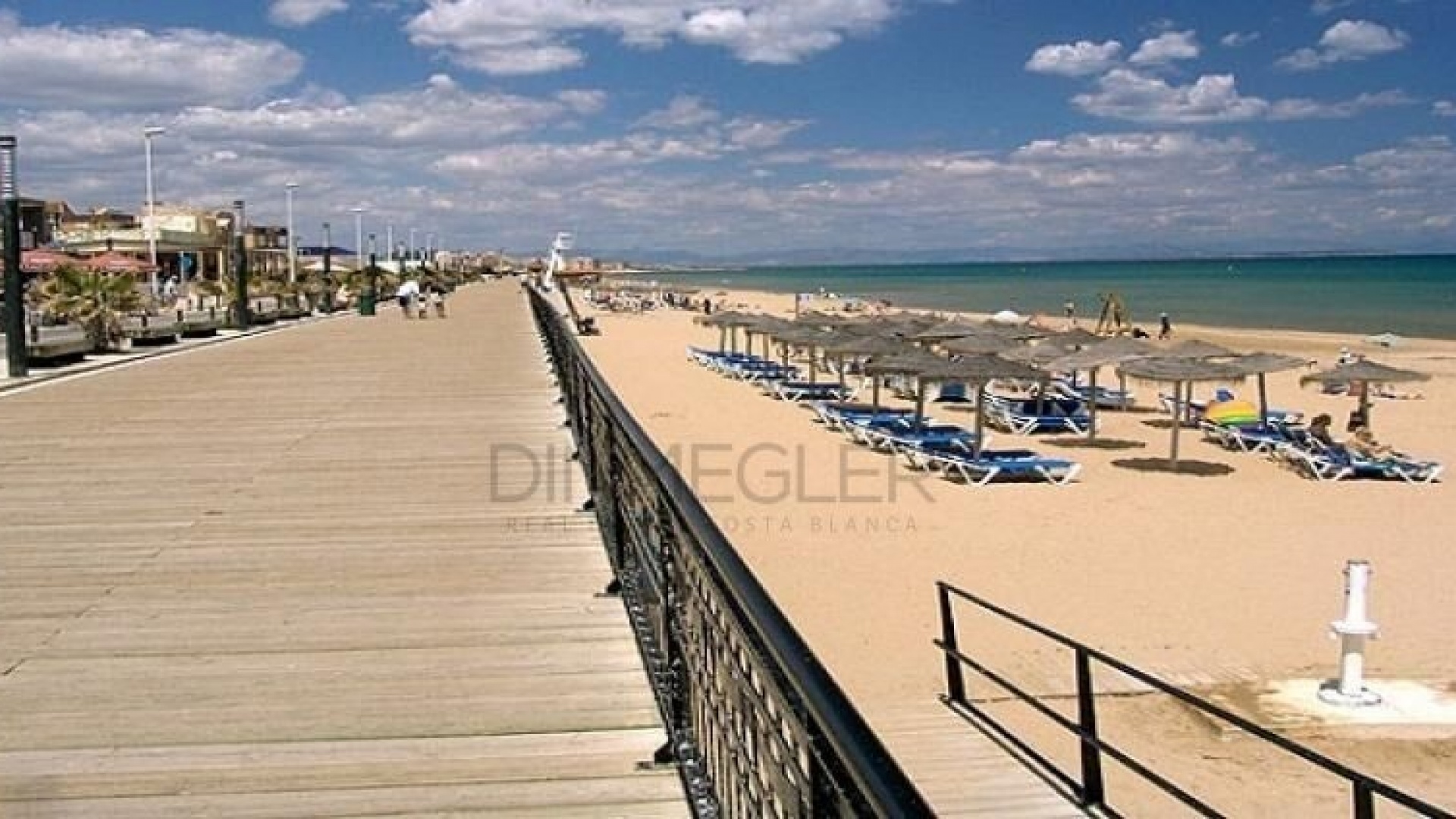 Återförsäljning - Lägenhet - Torrevieja - La Mata