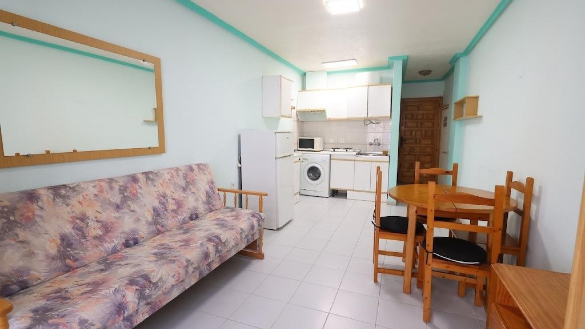 Återförsäljning - Lägenhet - Torrevieja - La Siesta