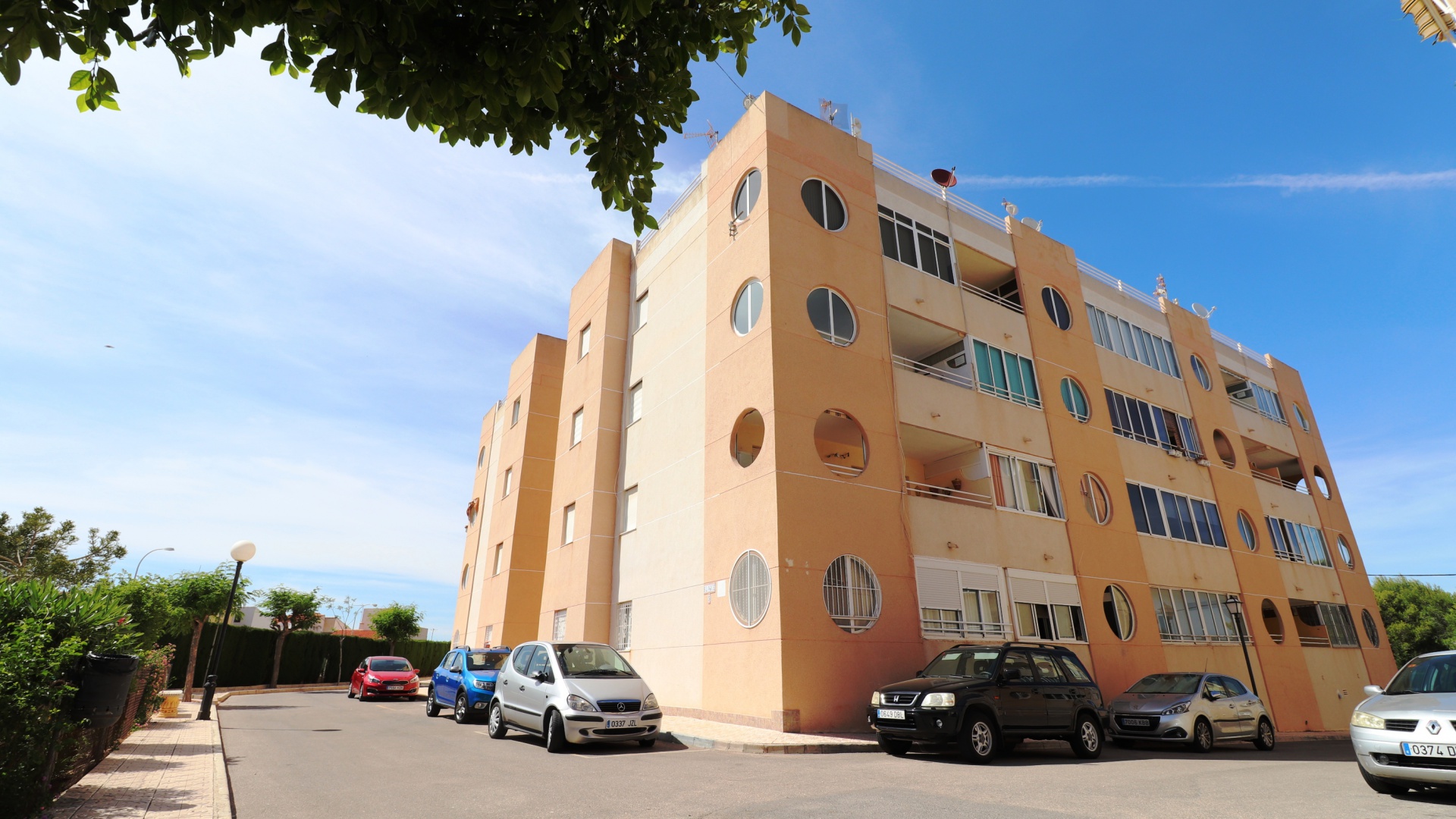 Återförsäljning - Lägenhet - Torrevieja - La Siesta