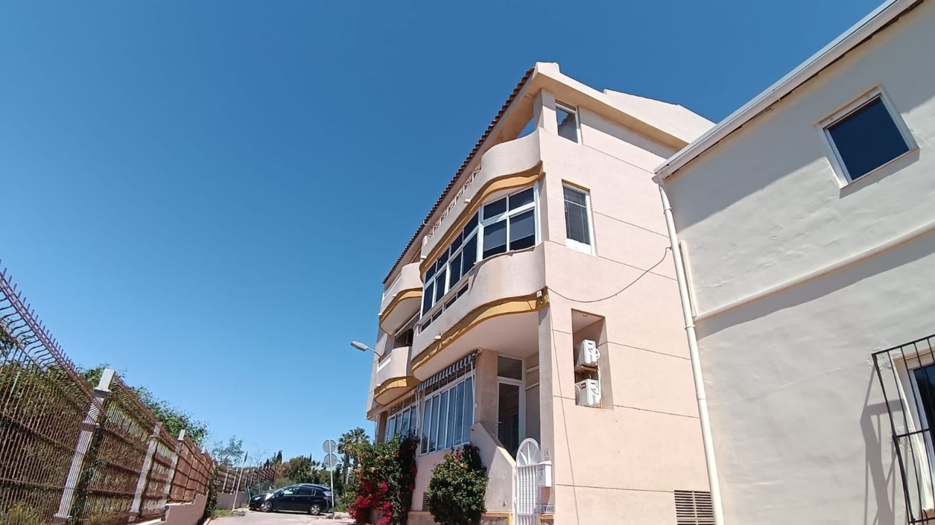 Återförsäljning - Lägenhet - Torrevieja - Mar Azul
