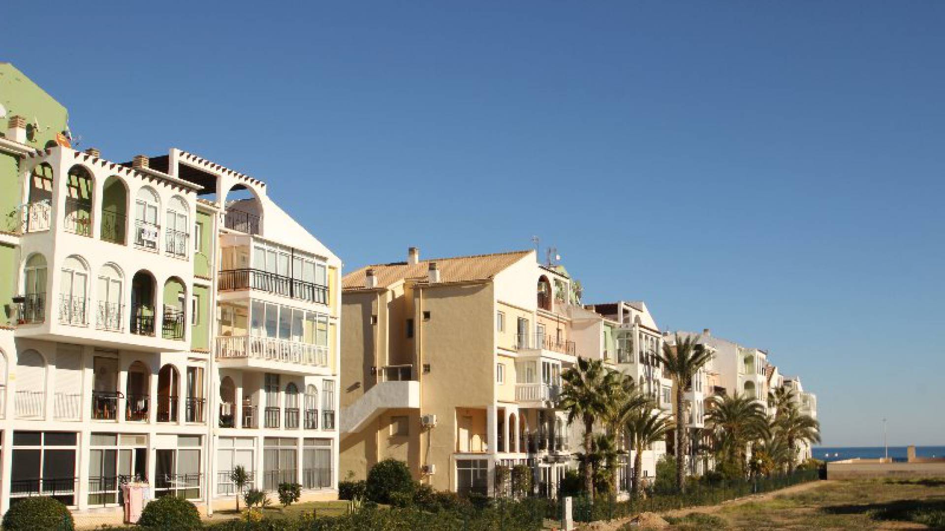 Återförsäljning - Lägenhet - Torrevieja - mar azul