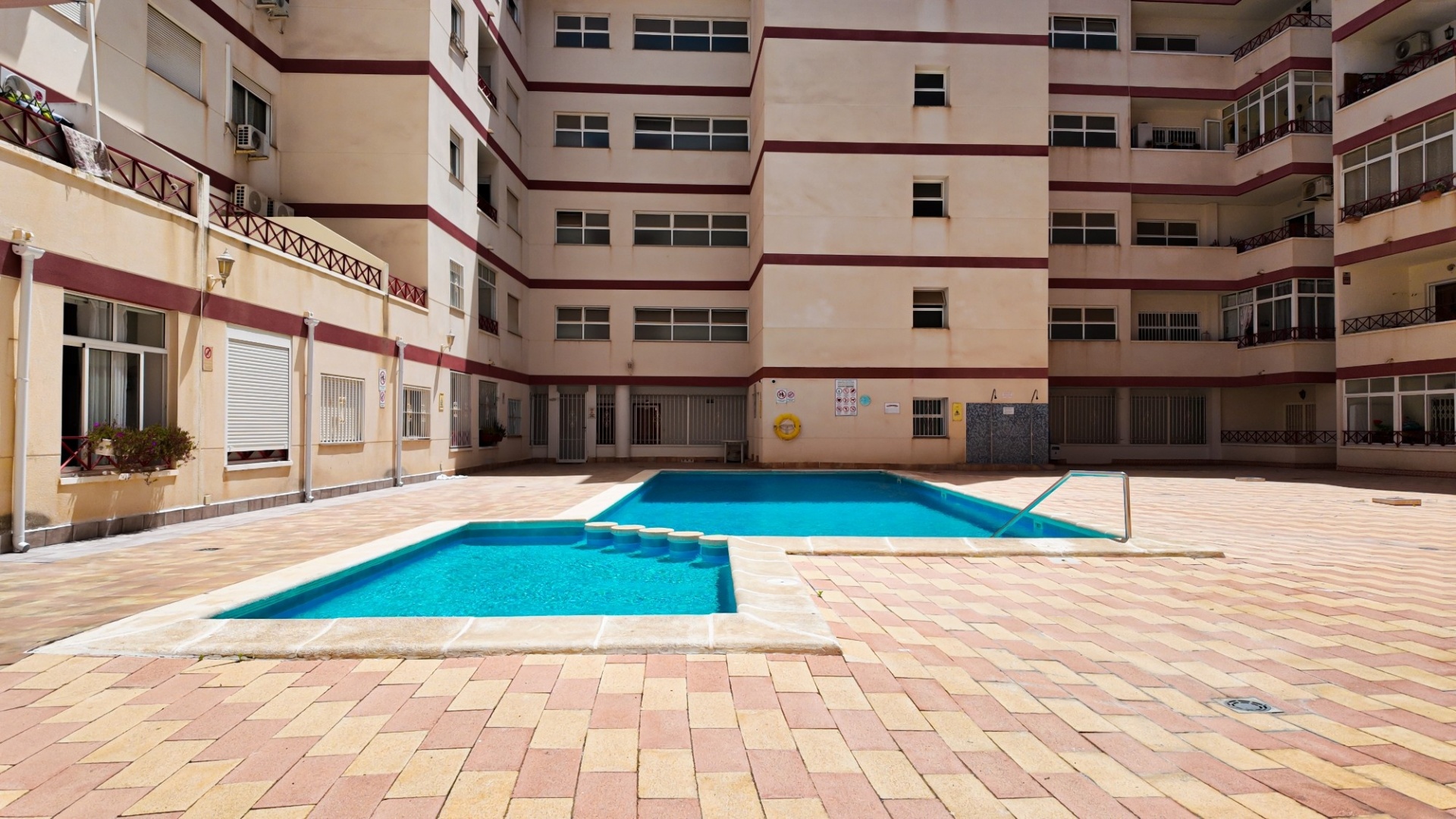 Återförsäljning - Lägenhet - Torrevieja - parque del naciones