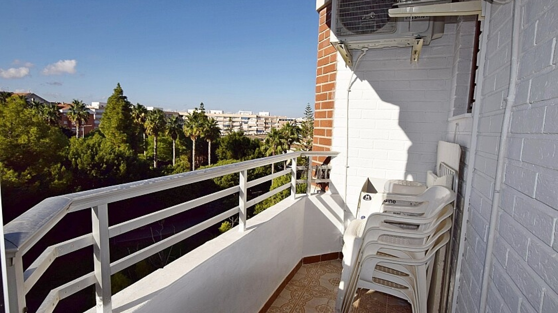 Återförsäljning - Lägenhet - Torrevieja - Playa del Acequión