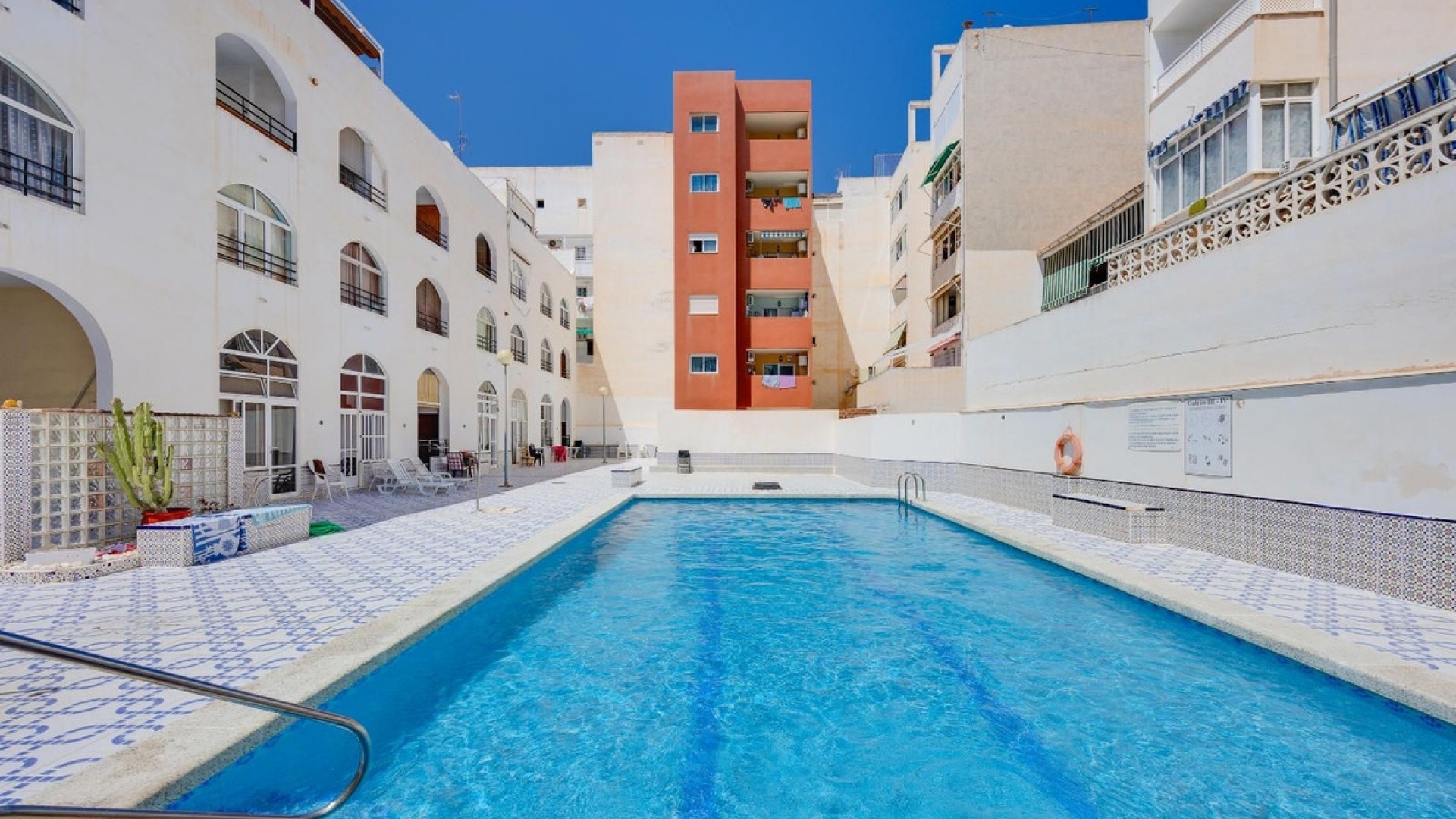 Återförsäljning - Lägenhet - Torrevieja - Playa Del Cura