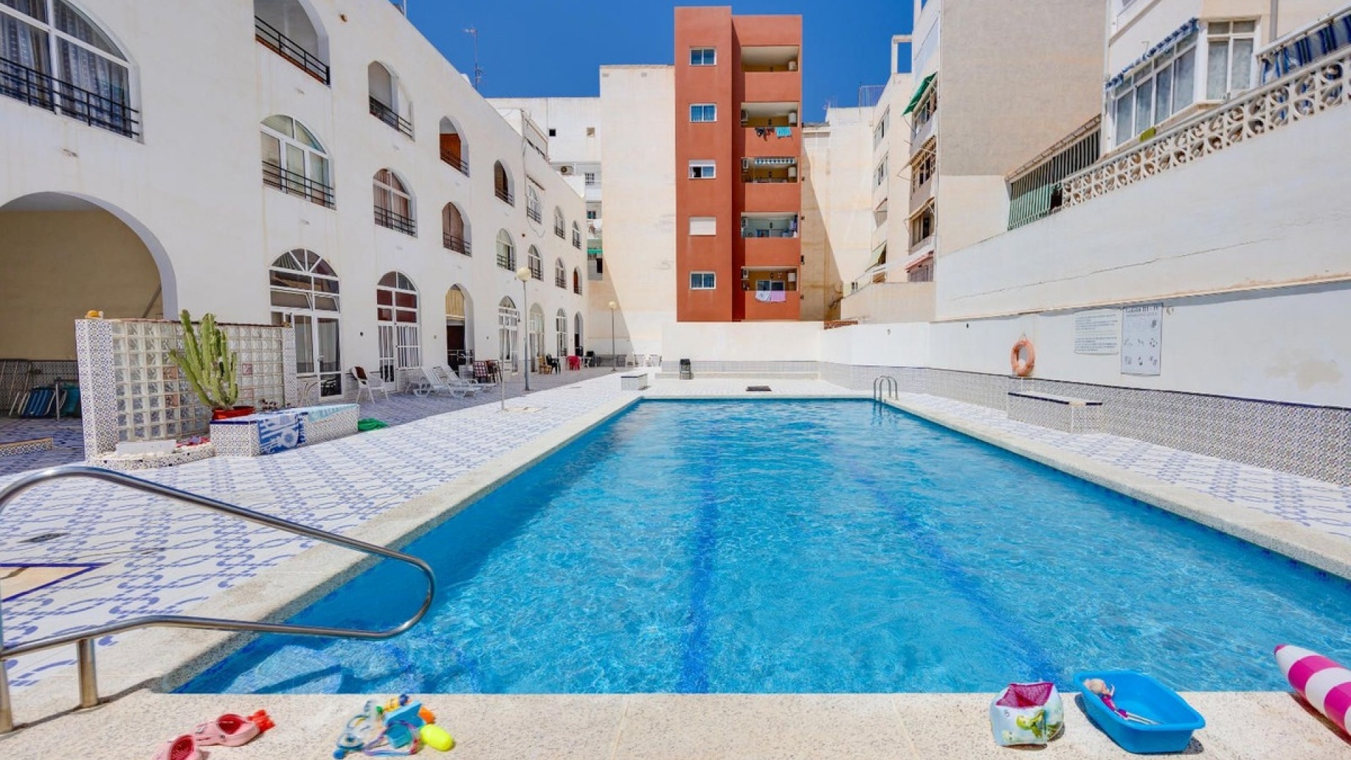 Återförsäljning - Lägenhet - Torrevieja - Playa Del Cura