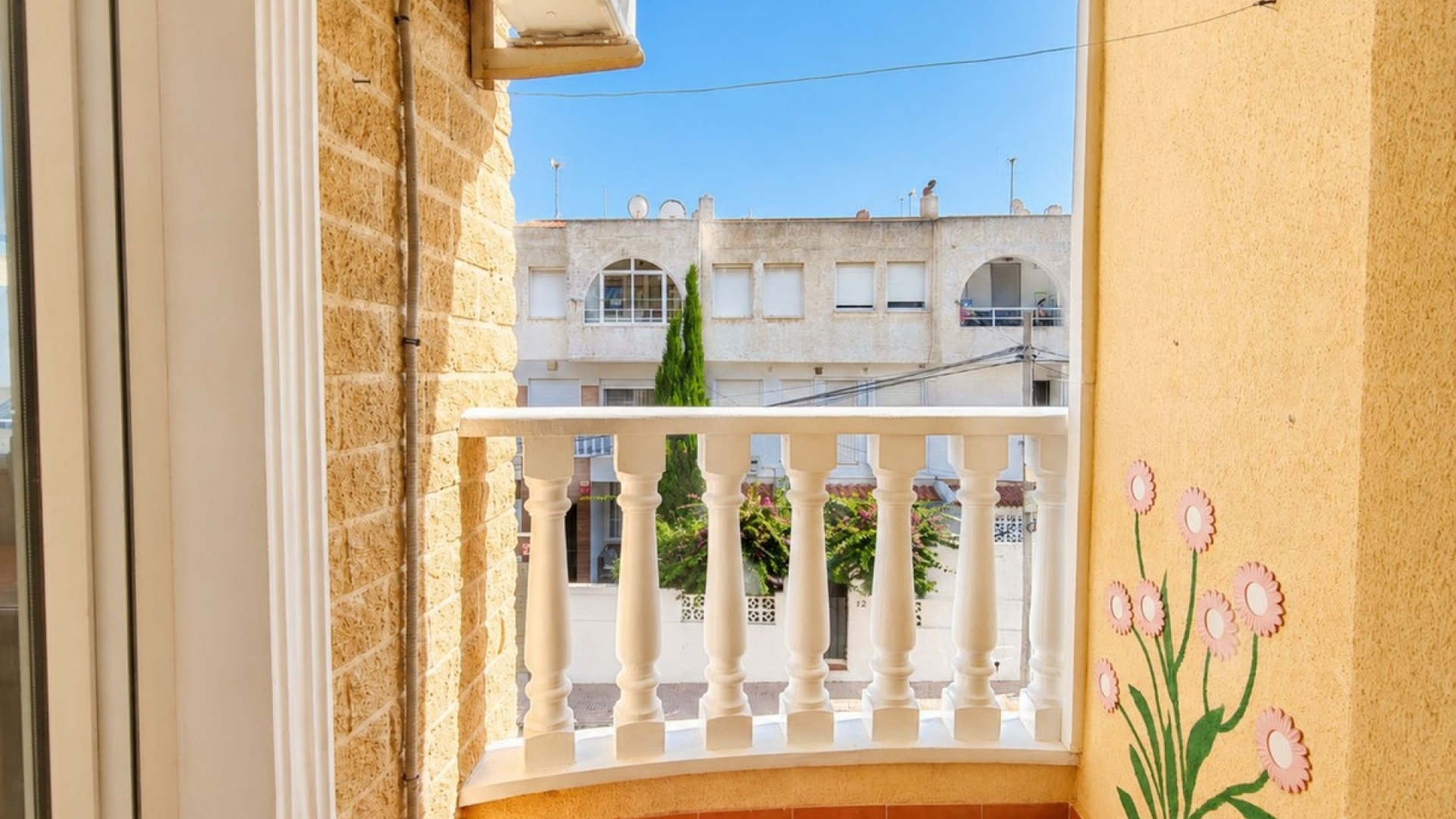 Återförsäljning - Lägenhet - Torrevieja - Playa Del Cura