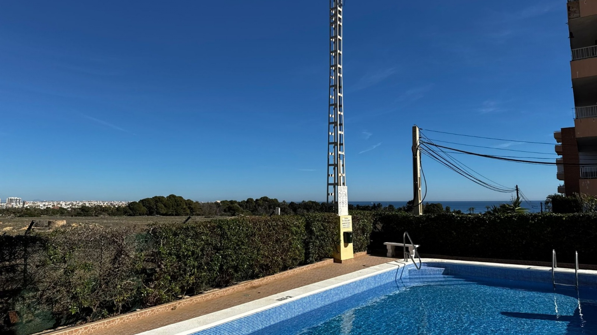 Återförsäljning - Lägenhet - Torrevieja - Punta Prima