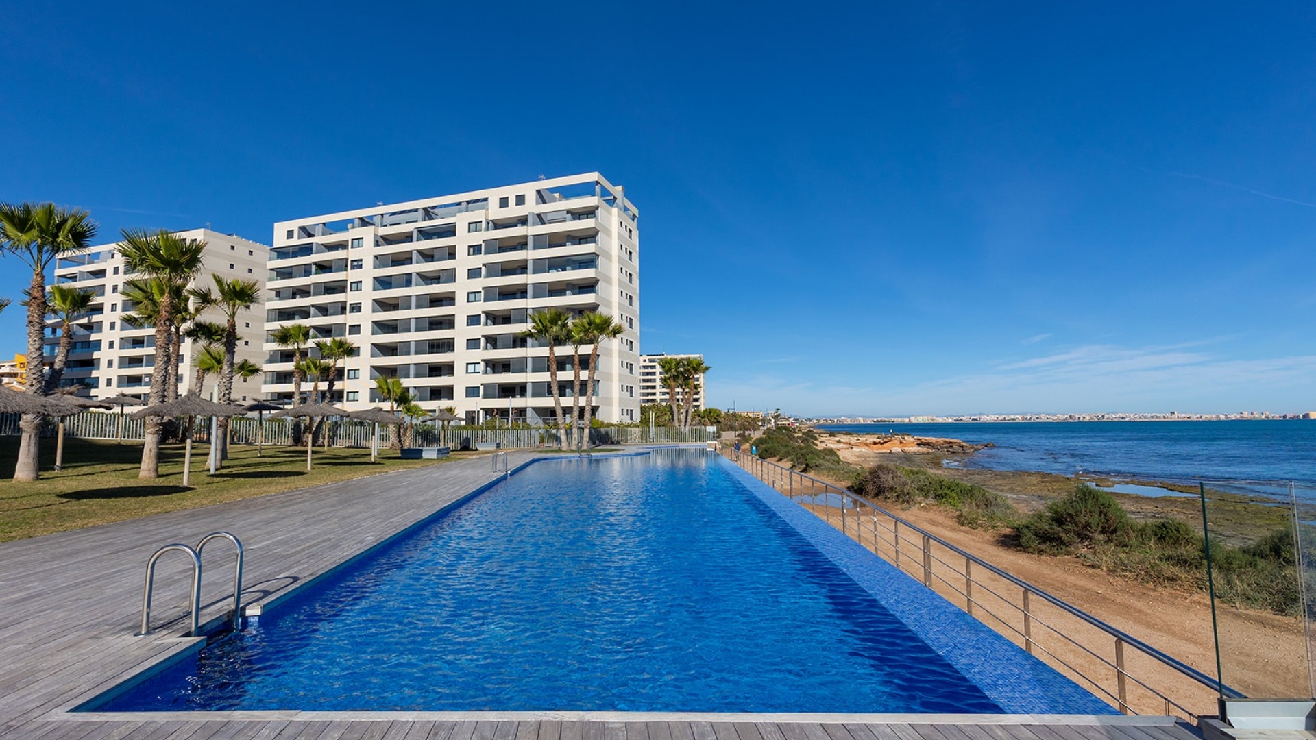 Återförsäljning - Lägenhet - Torrevieja - Punta Prima