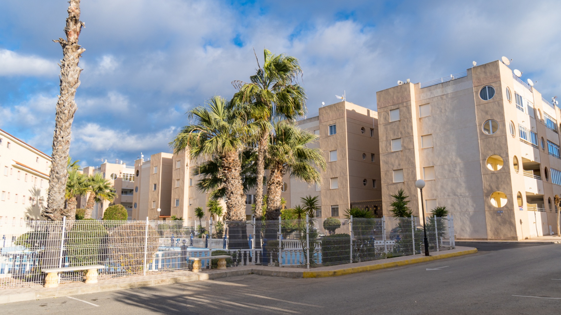 Återförsäljning - Lägenhet - Torrevieja - san luis