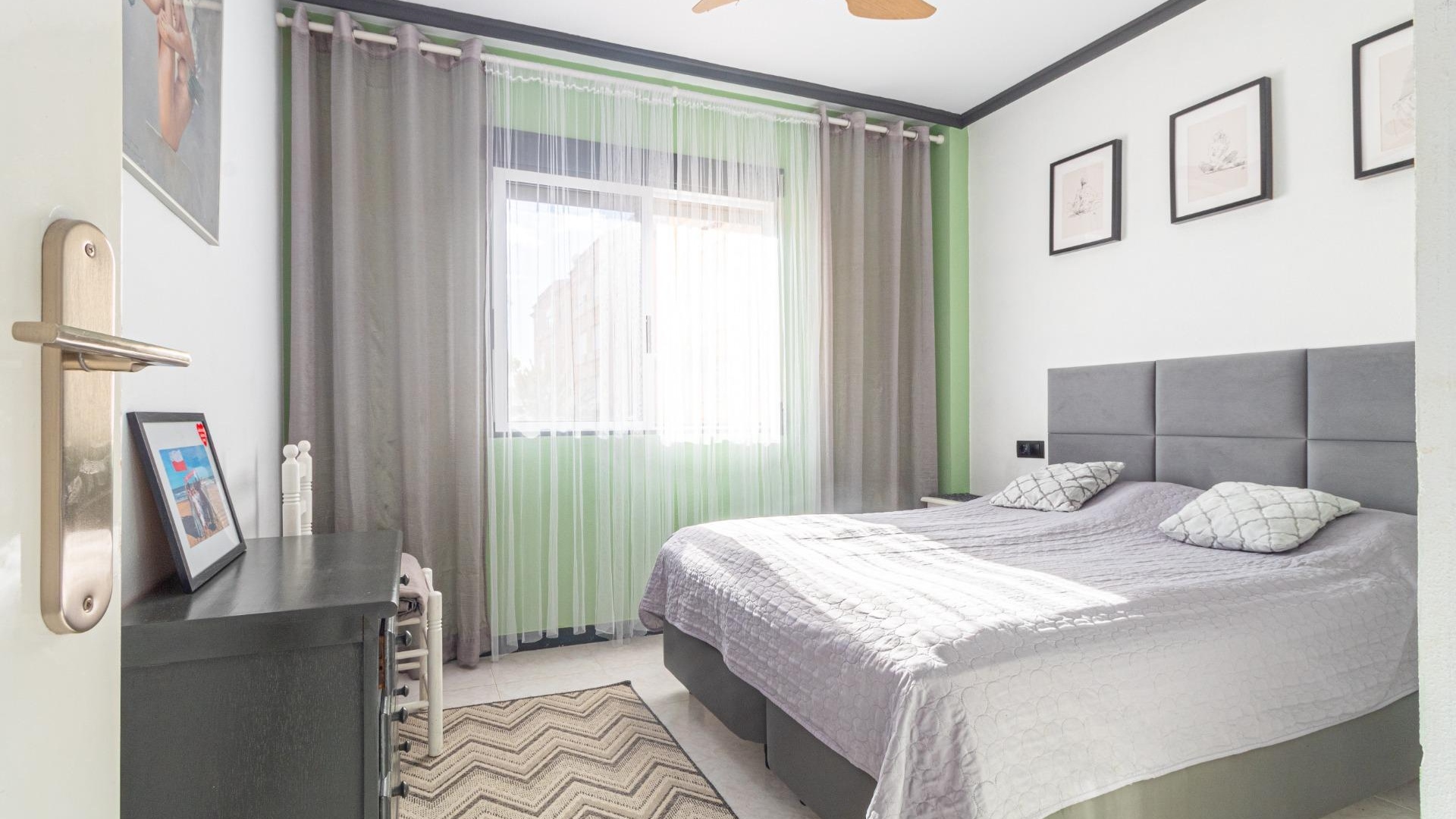 Återförsäljning - Lägenhet - Torrevieja - Torreblanca