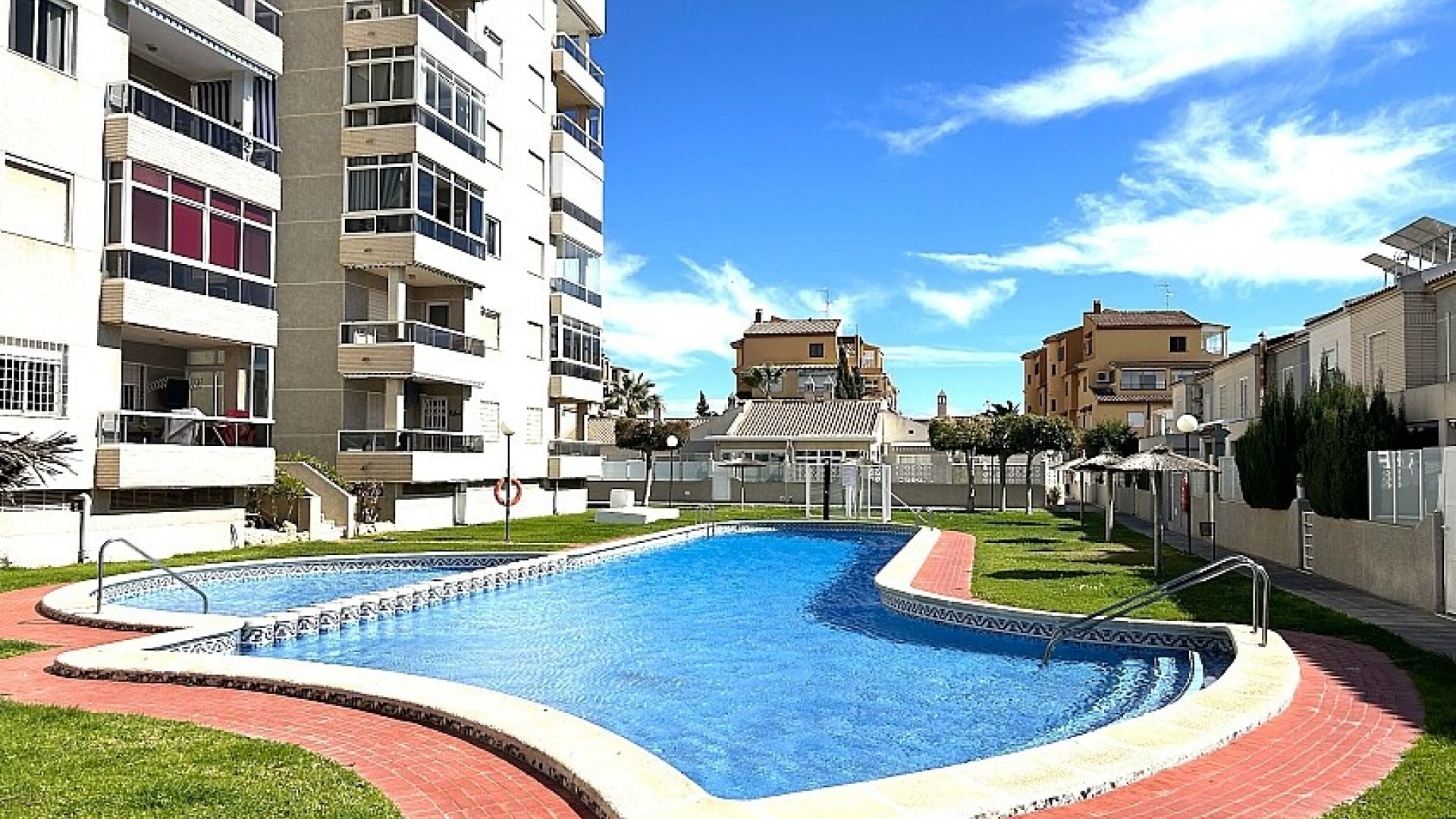 Återförsäljning - Lägenhet - Torrevieja - Torrelamata