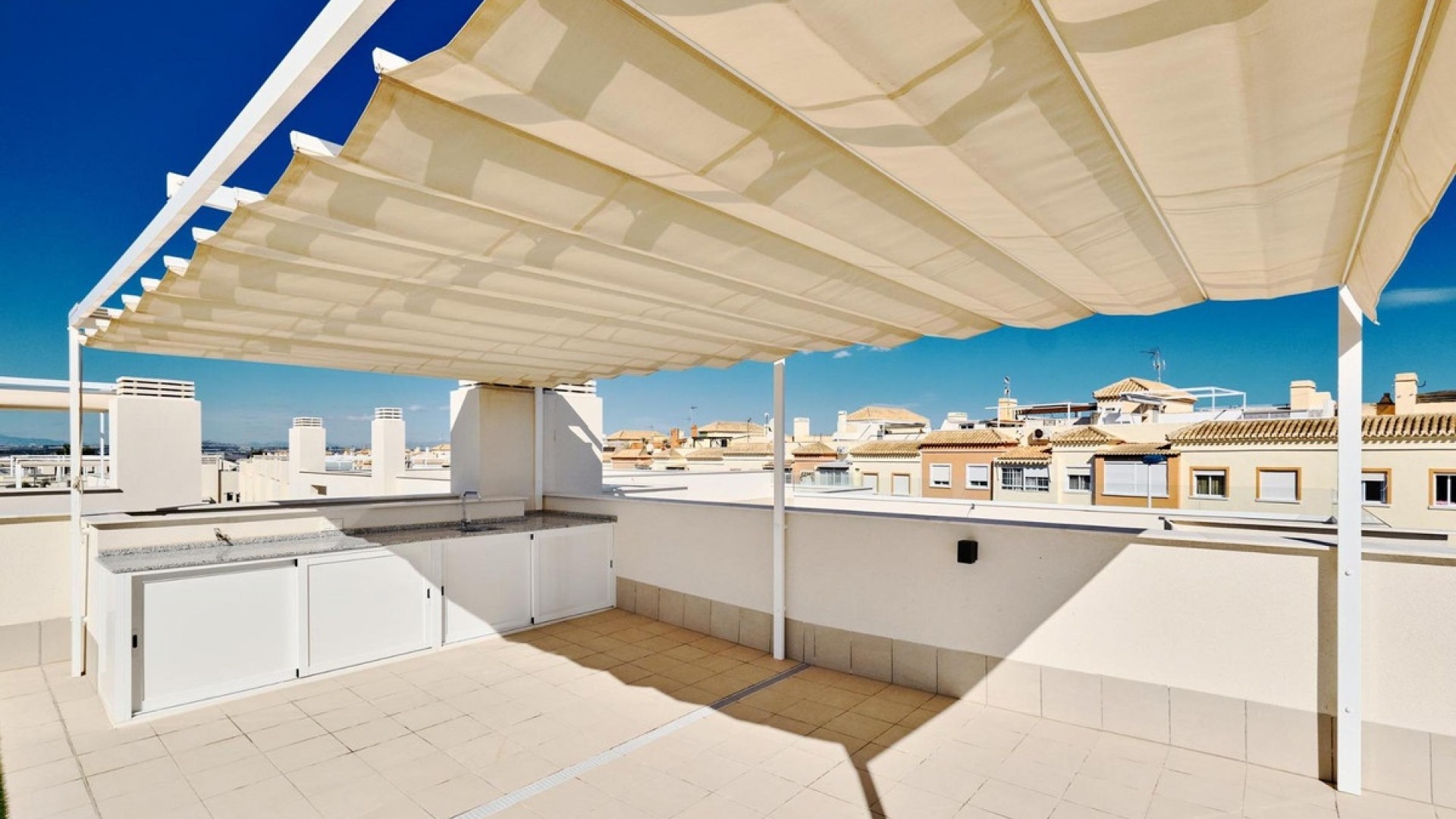 Återförsäljning - Lägenhet - Torrevieja - Torrevieja Centro