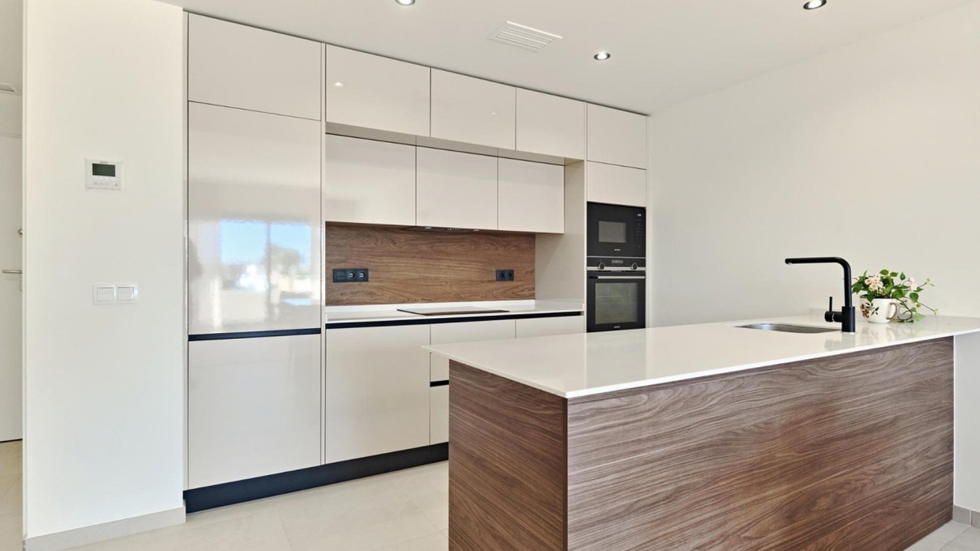 Återförsäljning - Lägenhet - Torrevieja - Torrevieja Centro