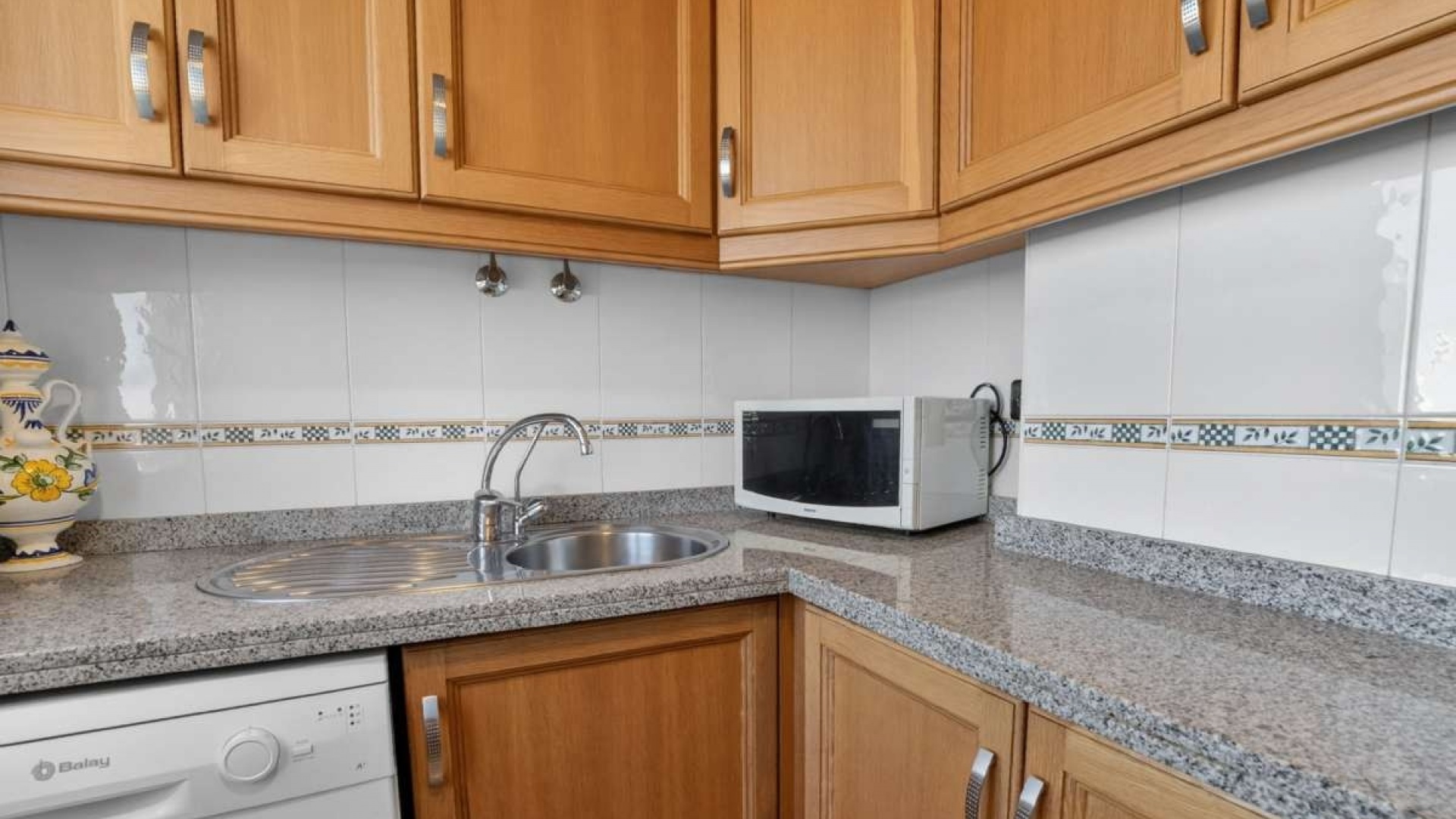 Återförsäljning - Lägenhet - Torrevieja - Torrevieja Centro