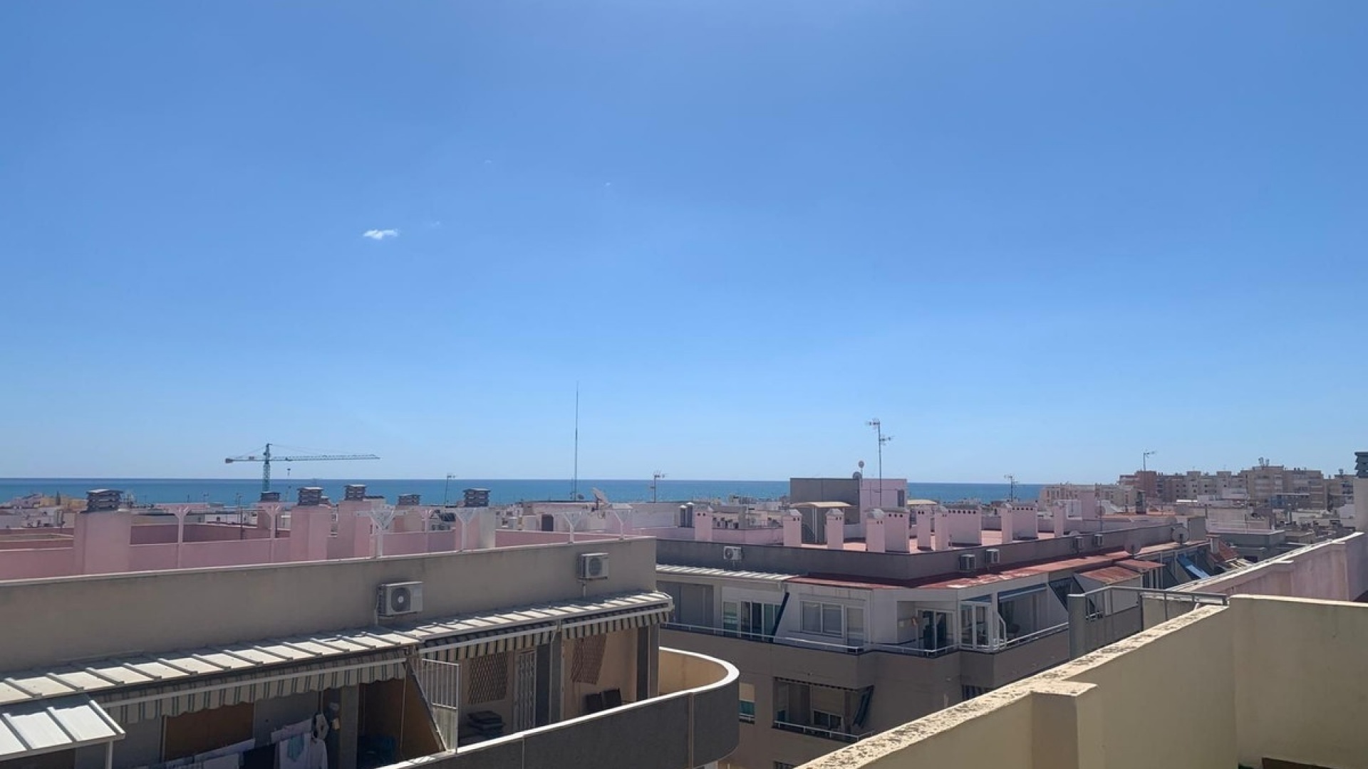Återförsäljning - Lägenhet - Torrevieja - Torrevieja Centro