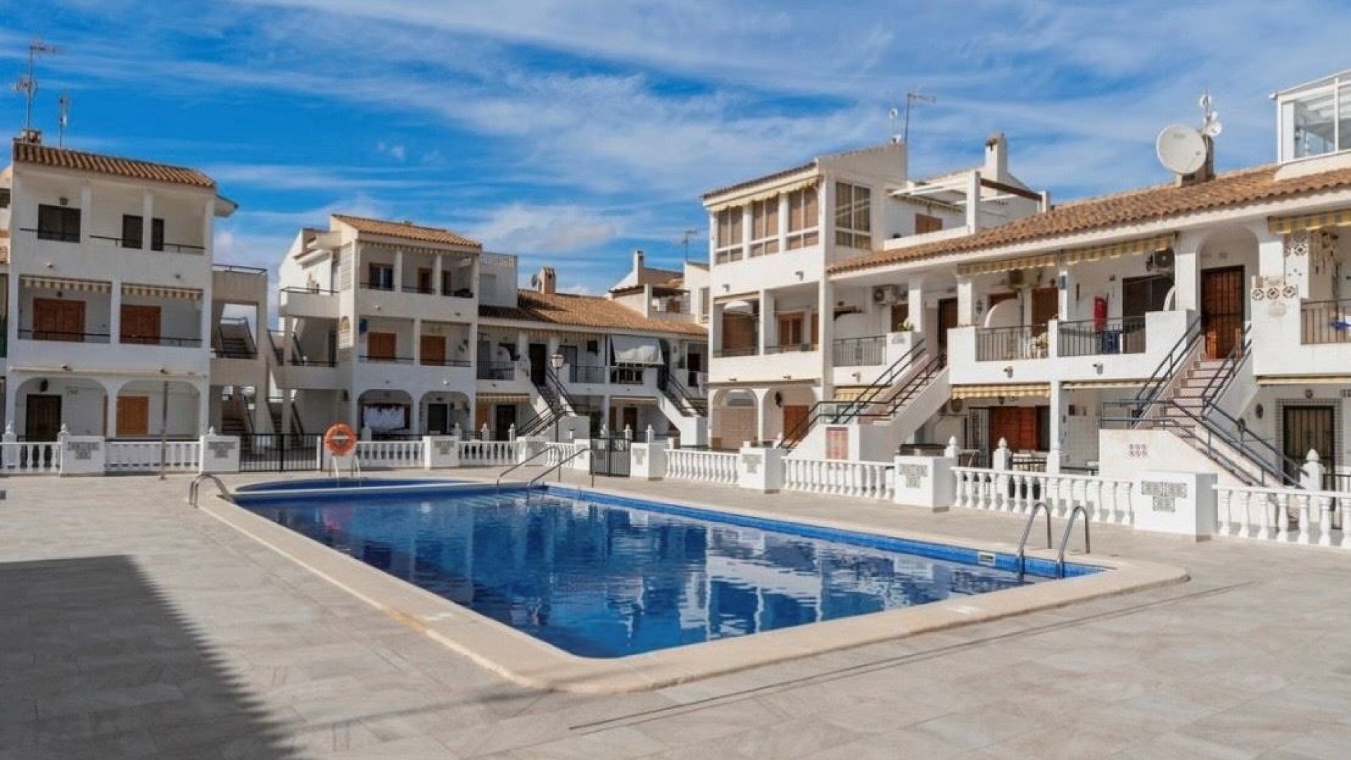 Återförsäljning - Lägenhet - Torrevieja - Torrevieja Centro