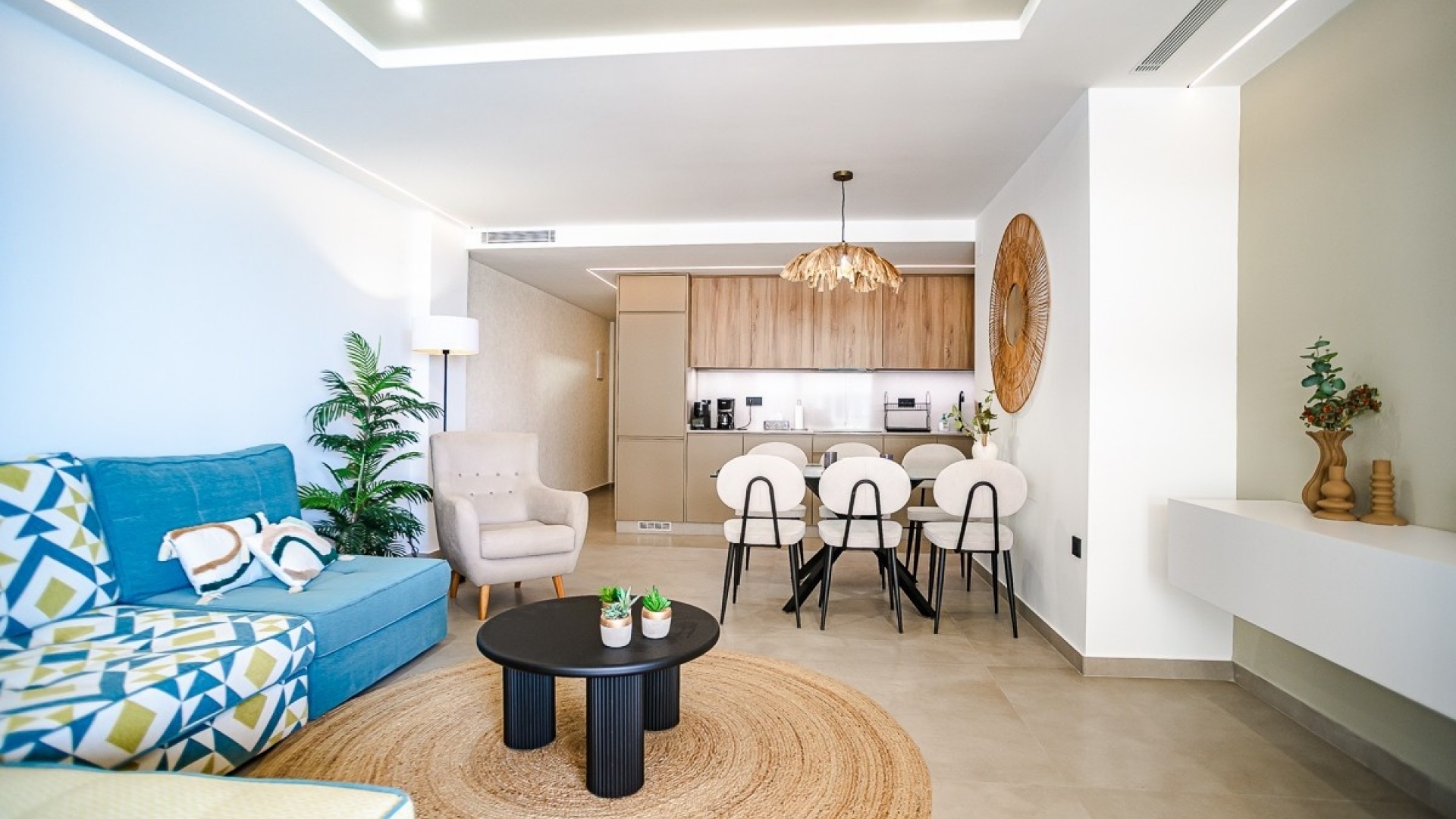 Återförsäljning - Lägenhet - Torrevieja - Torrevieja Centro