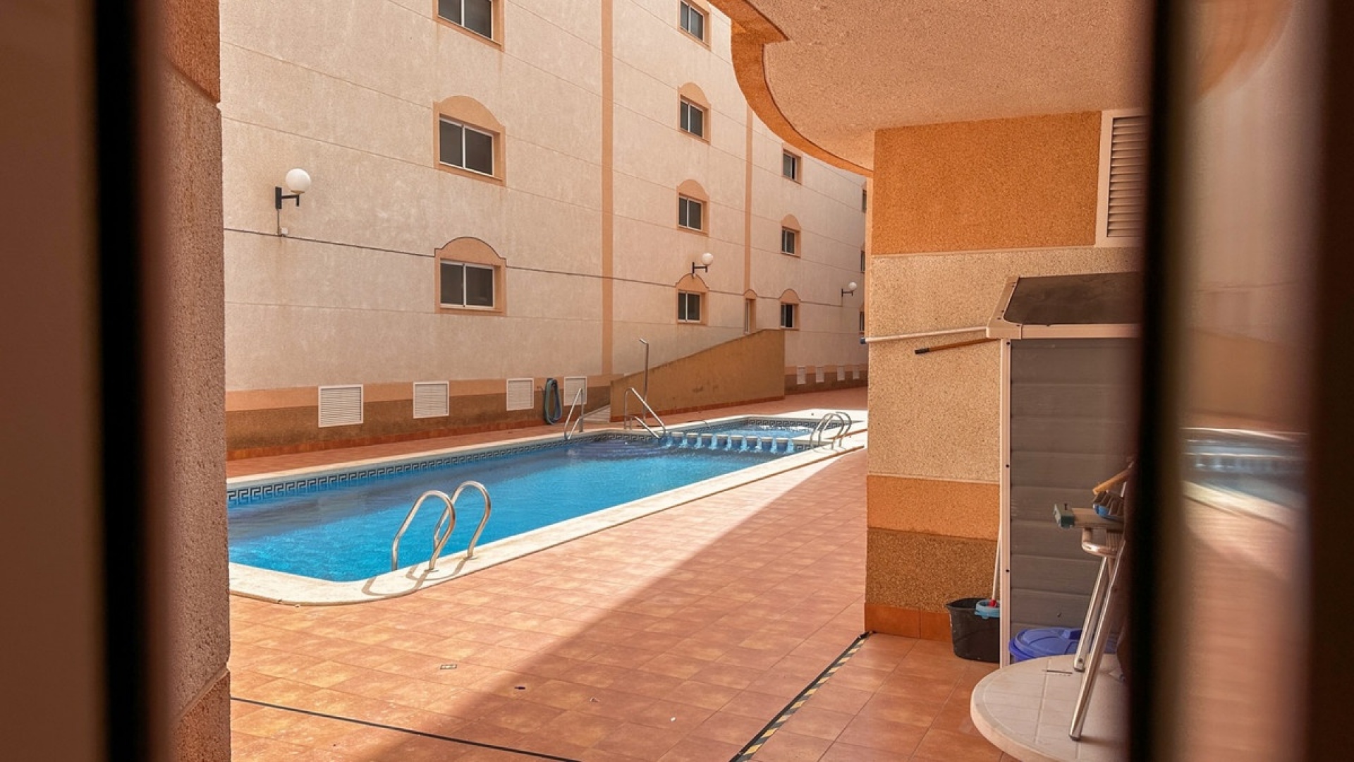 Återförsäljning - Lägenhet - Torrevieja - Torrevieja Centro