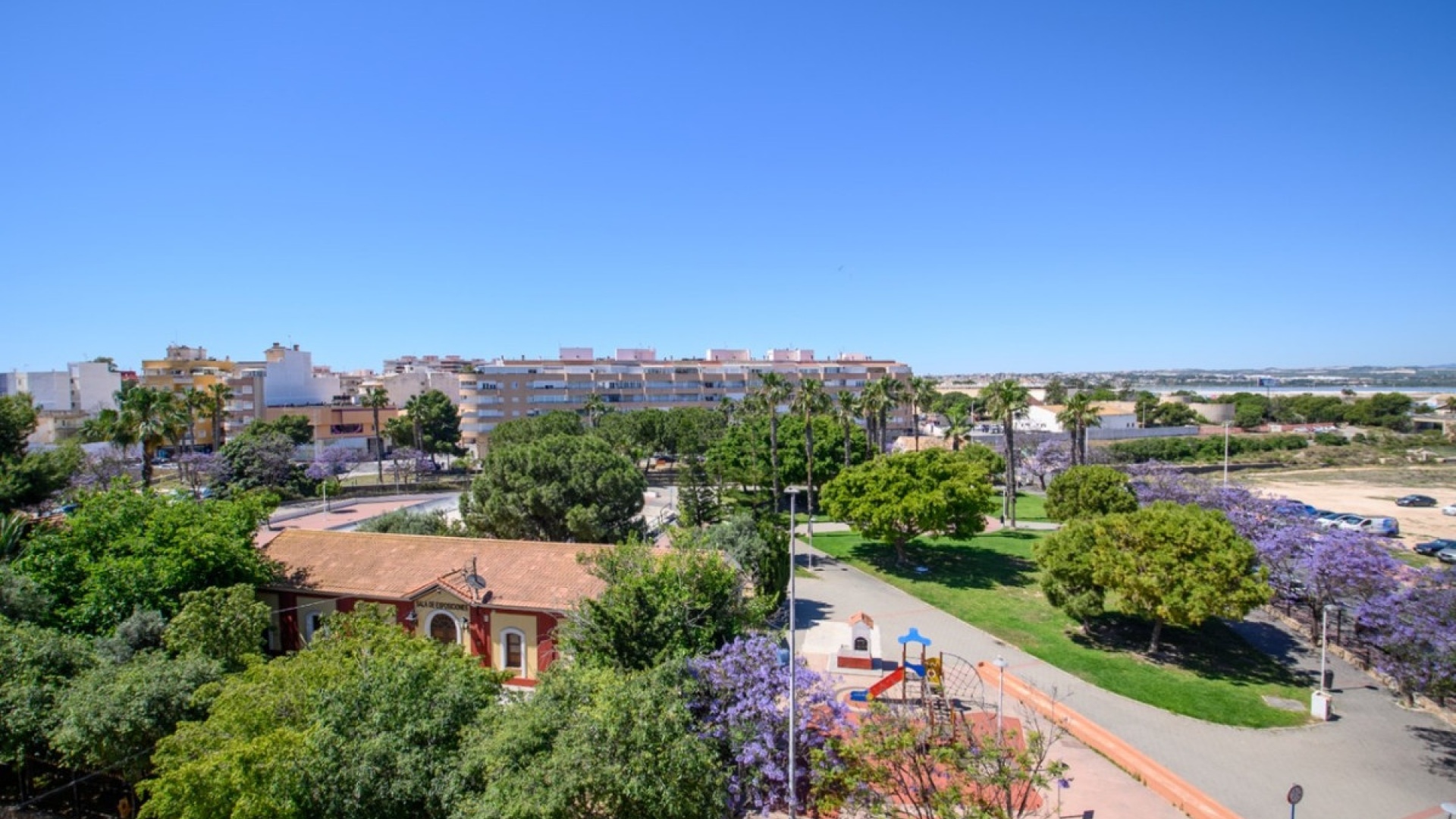 Återförsäljning - Lägenhet - Torrevieja - Torrevieja Centro