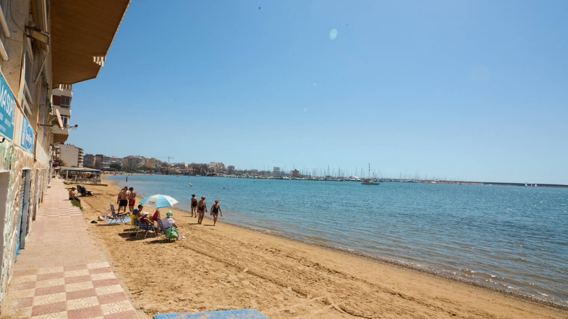 Återförsäljning - Lägenhet - Torrevieja - Torrevieja Centro