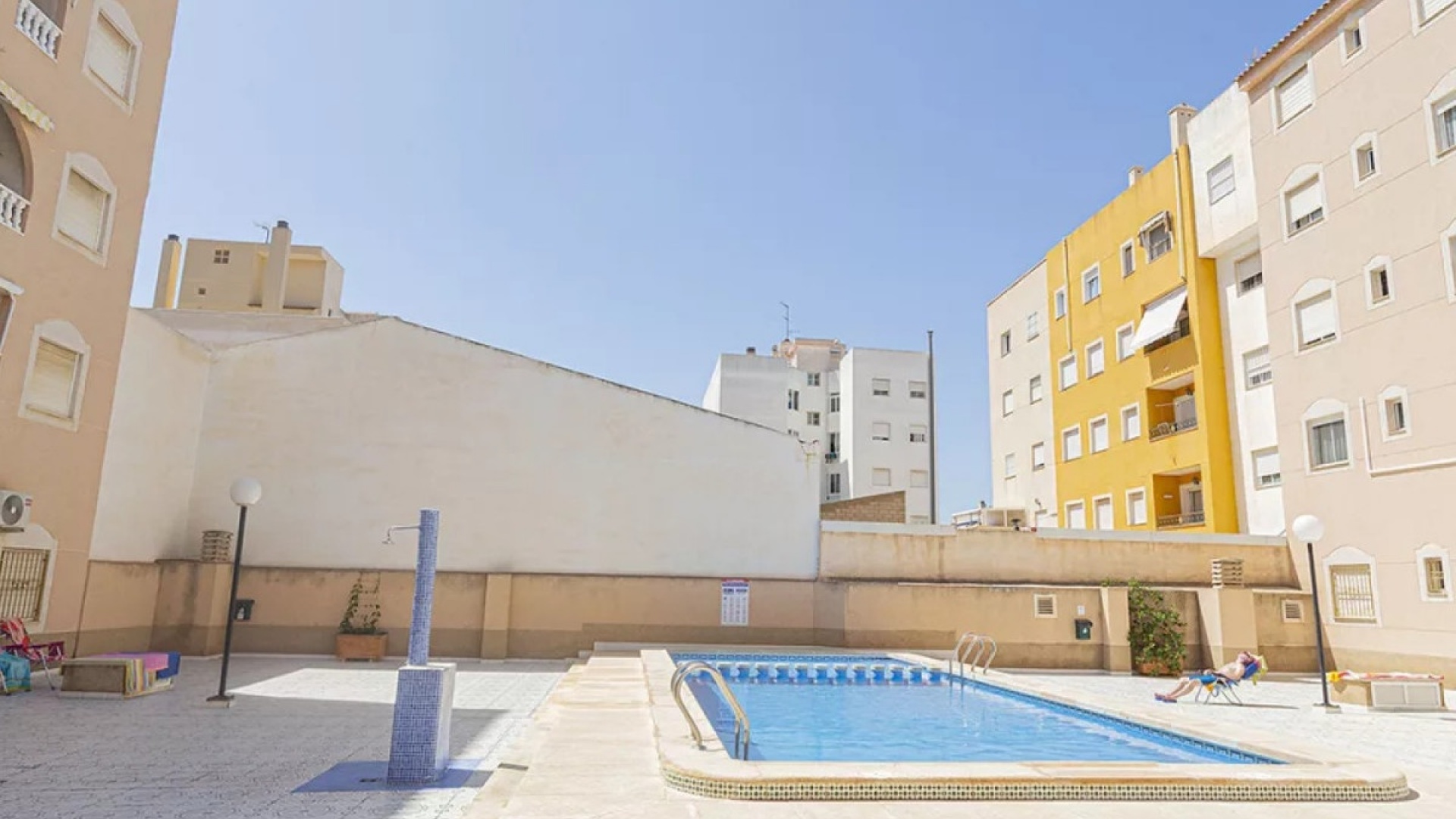 Återförsäljning - Lägenhet - Torrevieja - Torrevieja Centro