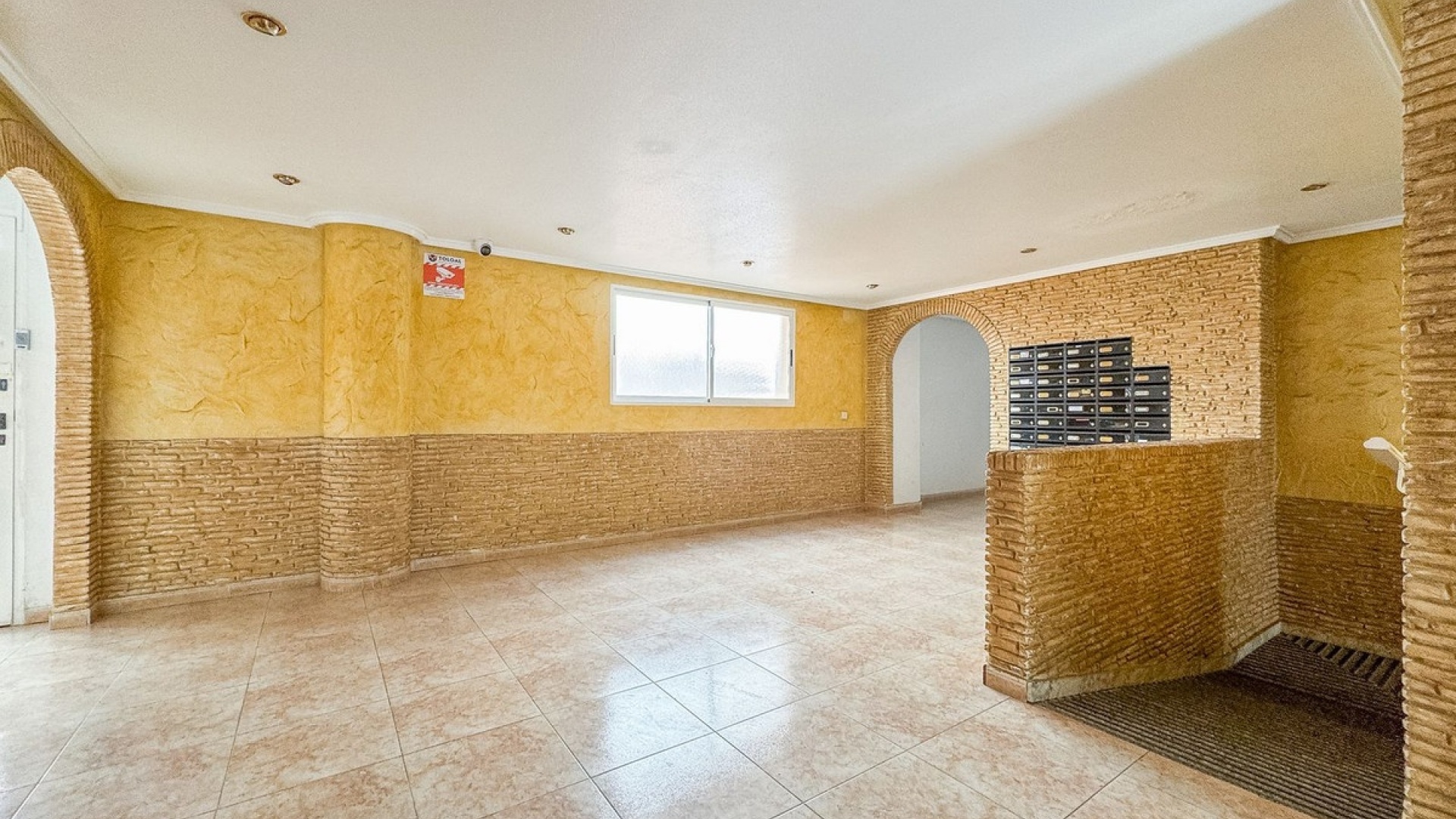 Återförsäljning - Lägenhet - Torrevieja - Torrevieja Centro